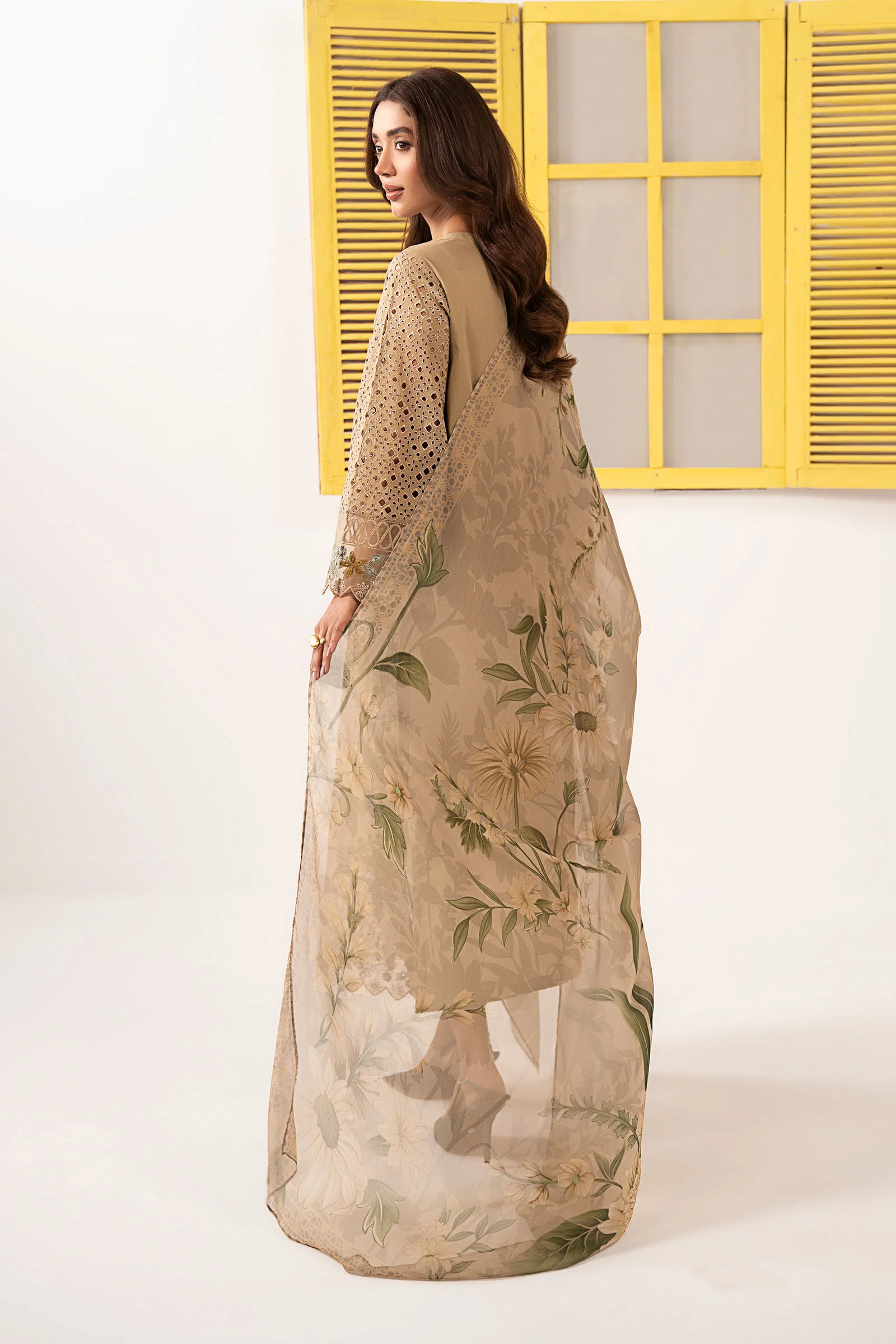 3 Piece Embroidered Dobby Lawn Suit - Image 8