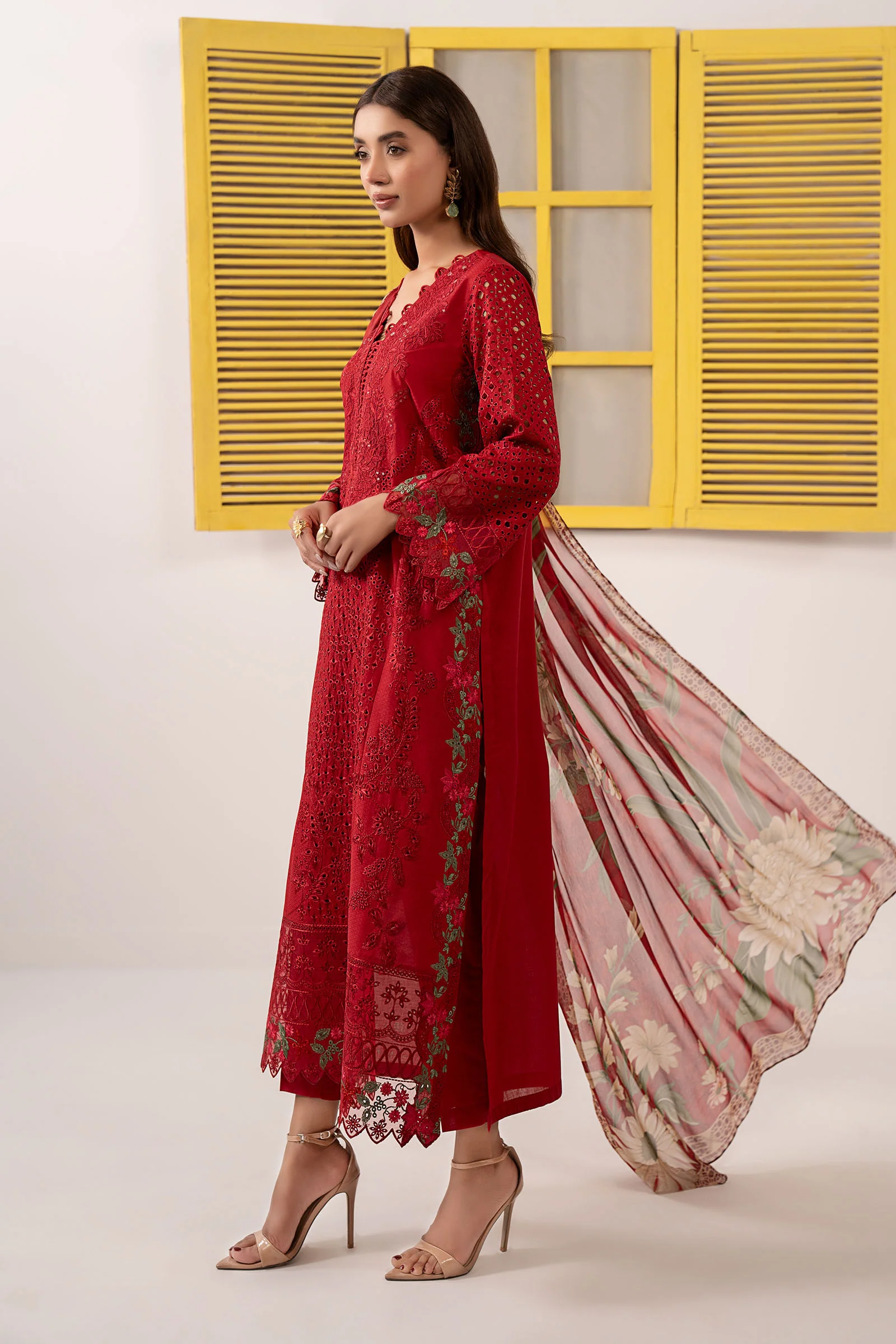 3 Piece Embroidered Dobby Lawn Suit - Image 9