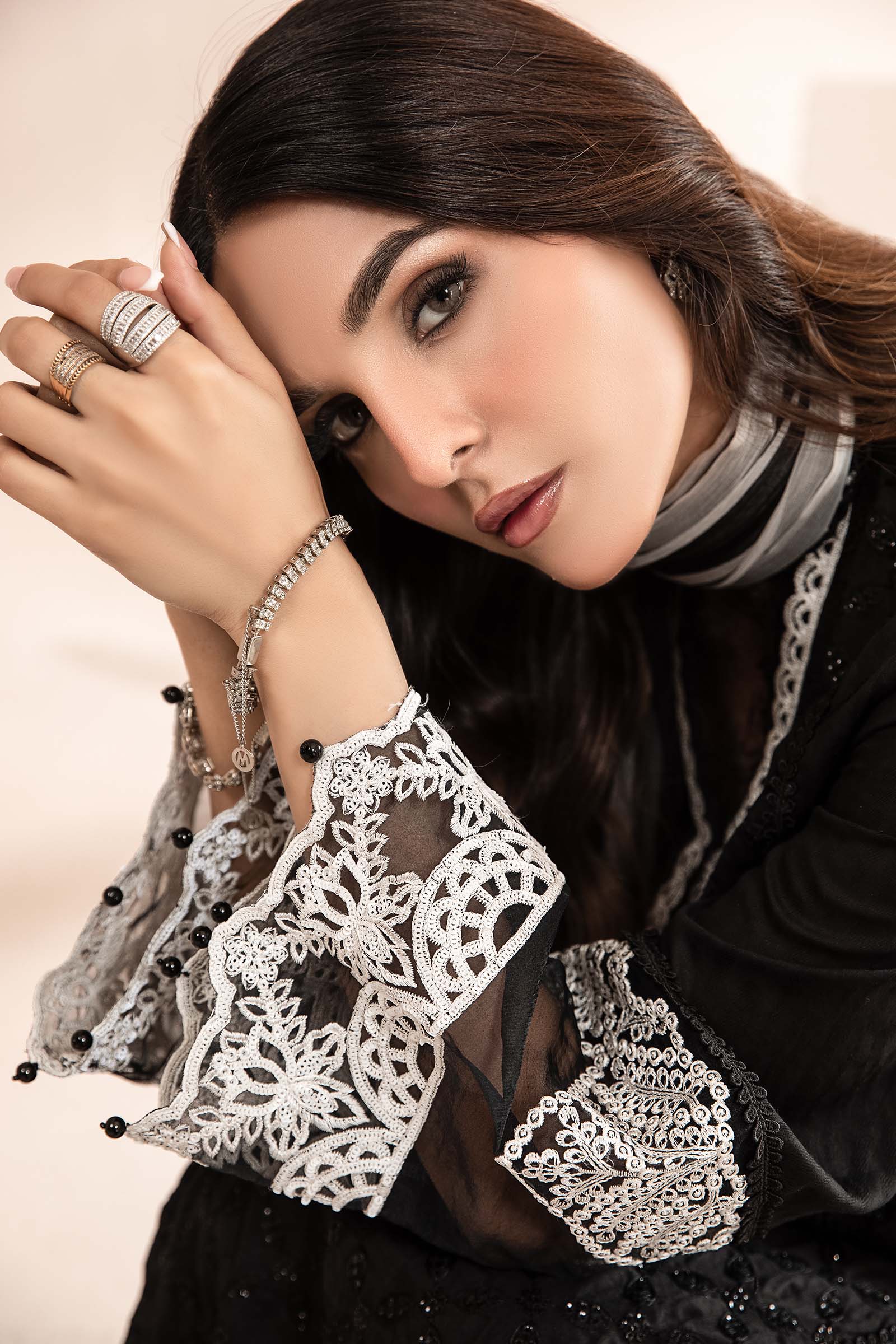 3 Piece Embroidered Self Jacquard Lawn Suit - Image 4
