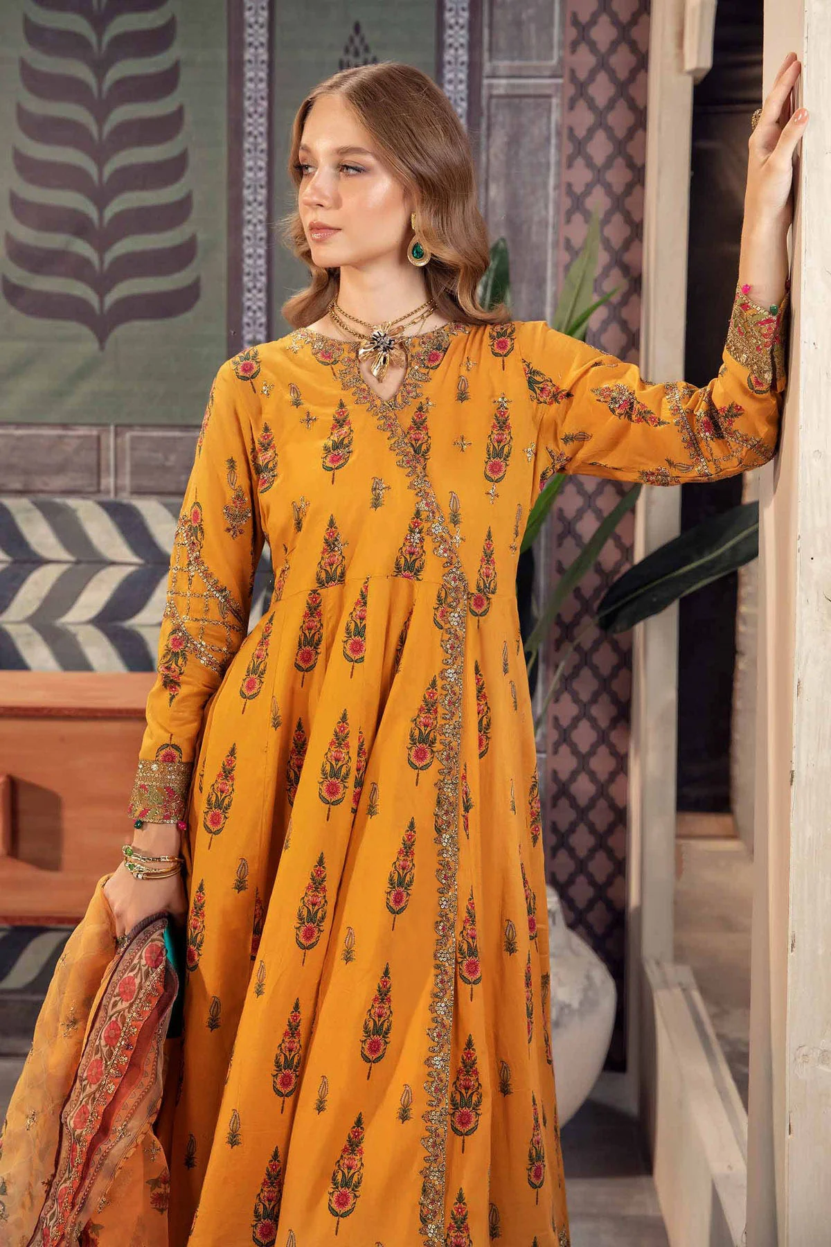 3 Piece Printed Lawn Suit - Image 3