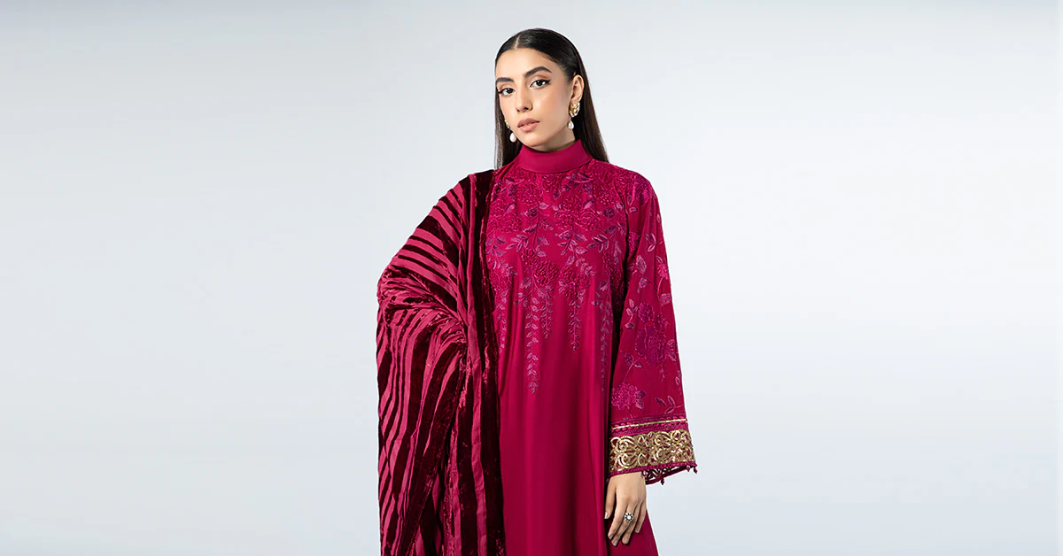 3 Piece Embroidered Linen Suit - Image 8