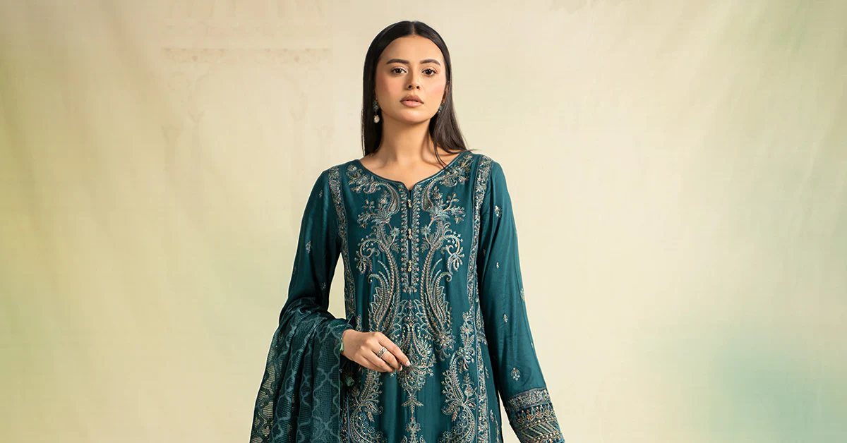 3 Piece Embroidered Linen Suit - Image 6