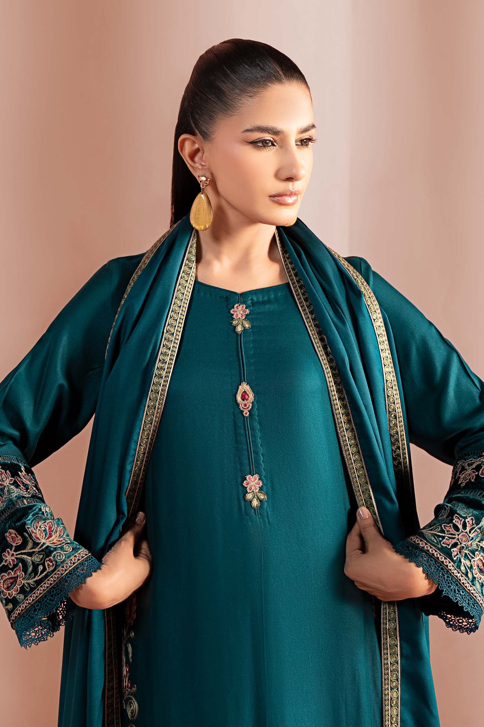 3 Piece Embroidered Marina Suit - Image 3