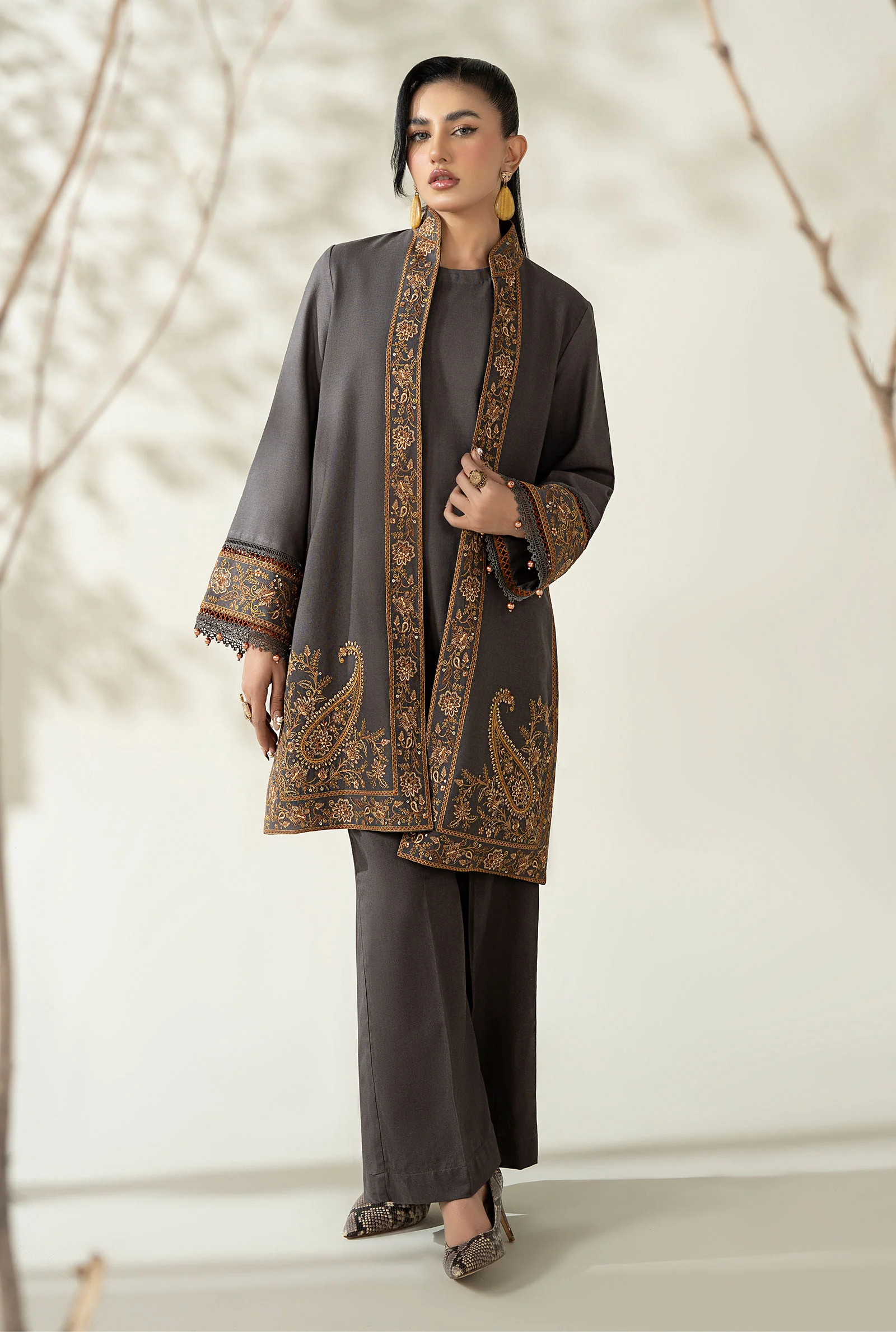 3 Piece Embroidered Khaddar Suit - Image 5
