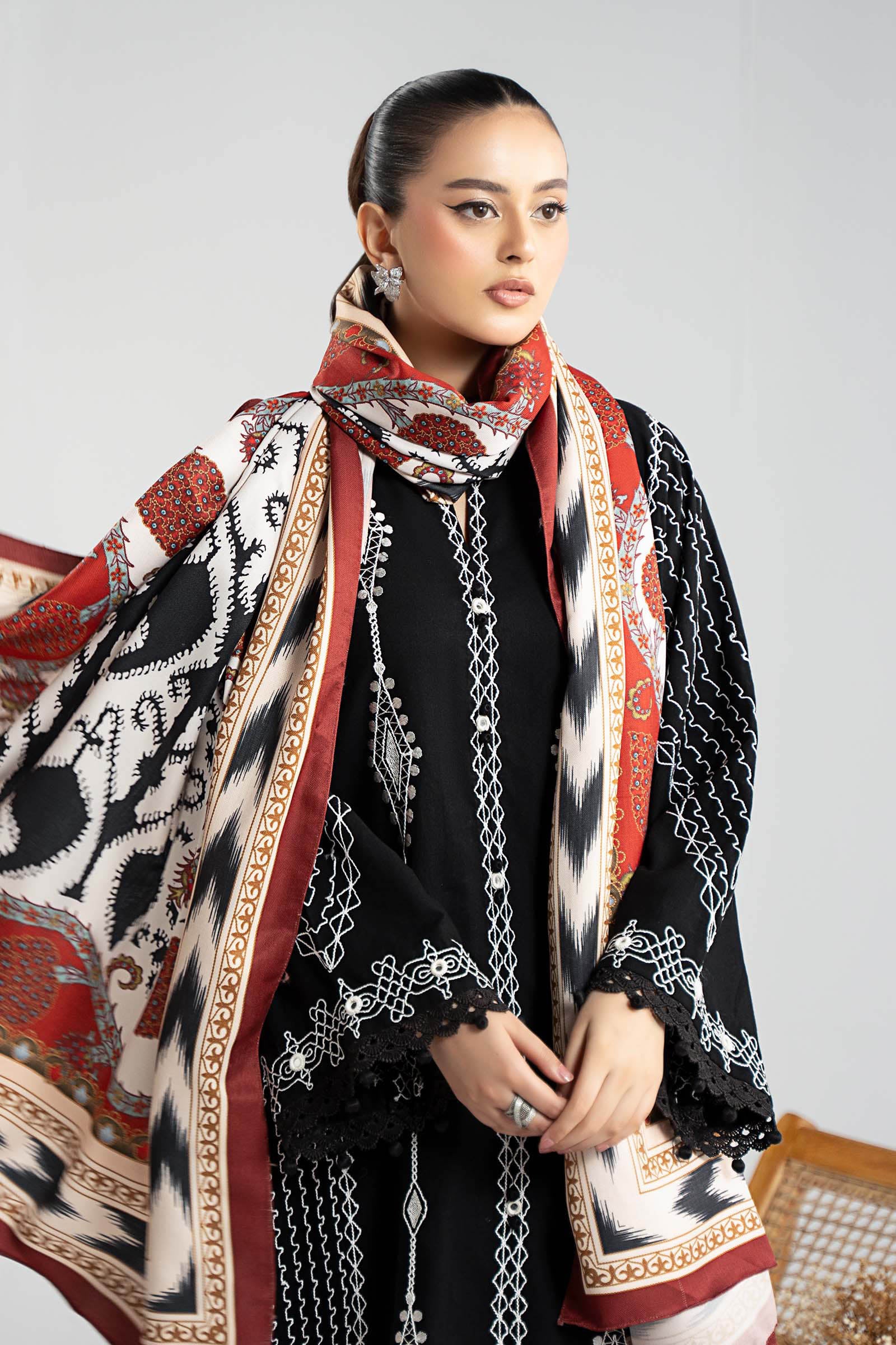 3 Piece Embroidered Khaddar Suit - Image 4