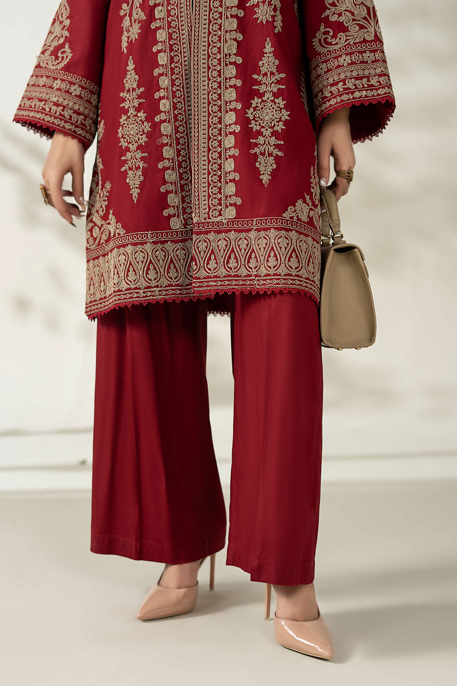 3 Piece Embroidered Khaddar Suit - Image 5