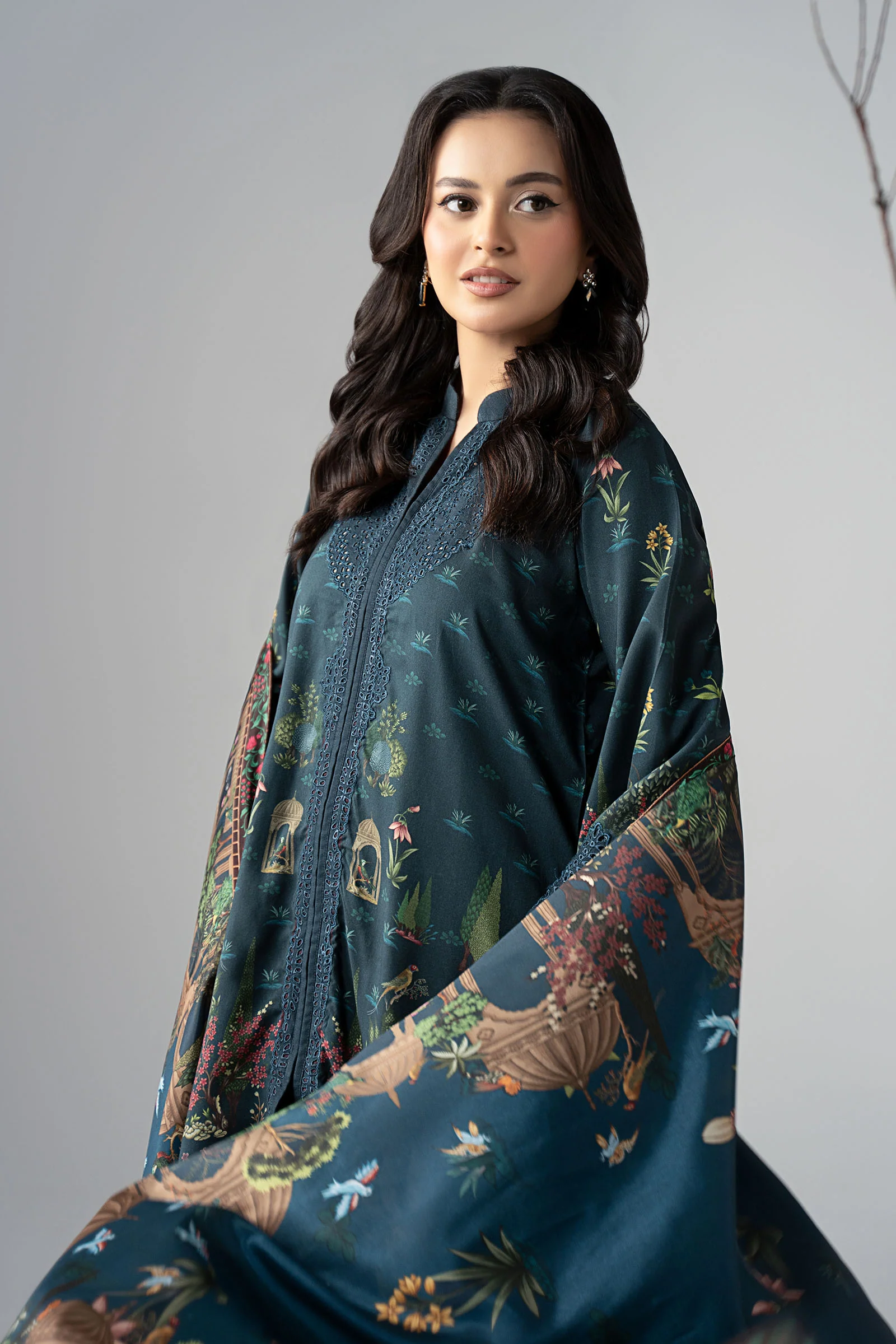 3 Piece Embroidered Linen Suit - Image 2