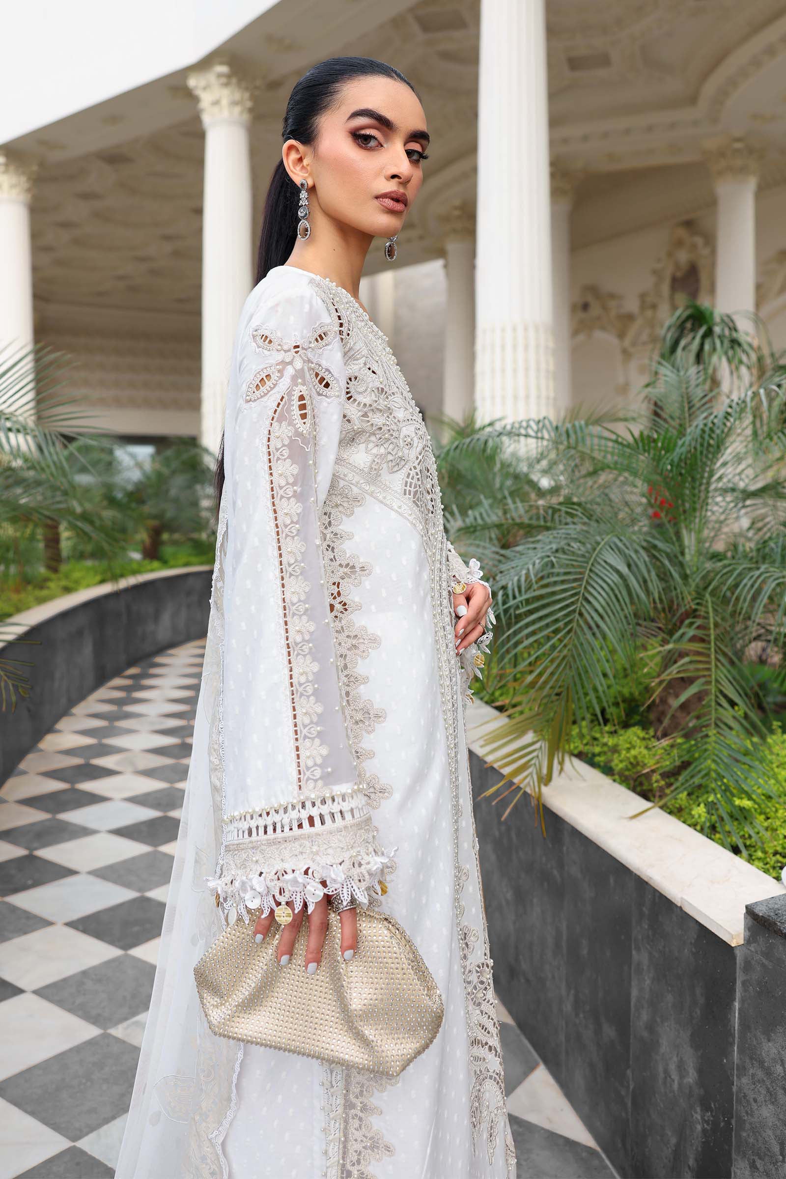 3 Piece Unstitched Embroidered Jacquard Lawn Suit - Image 3