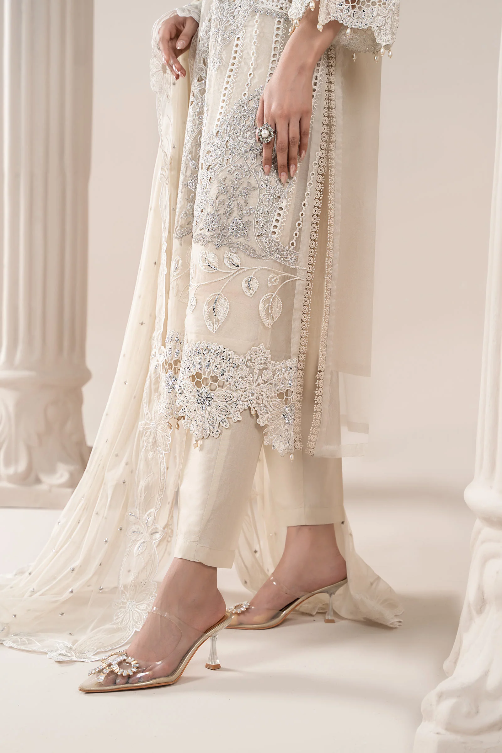 3 Piece Embroidered Organza Suit | ELS-25-09 - Image 7