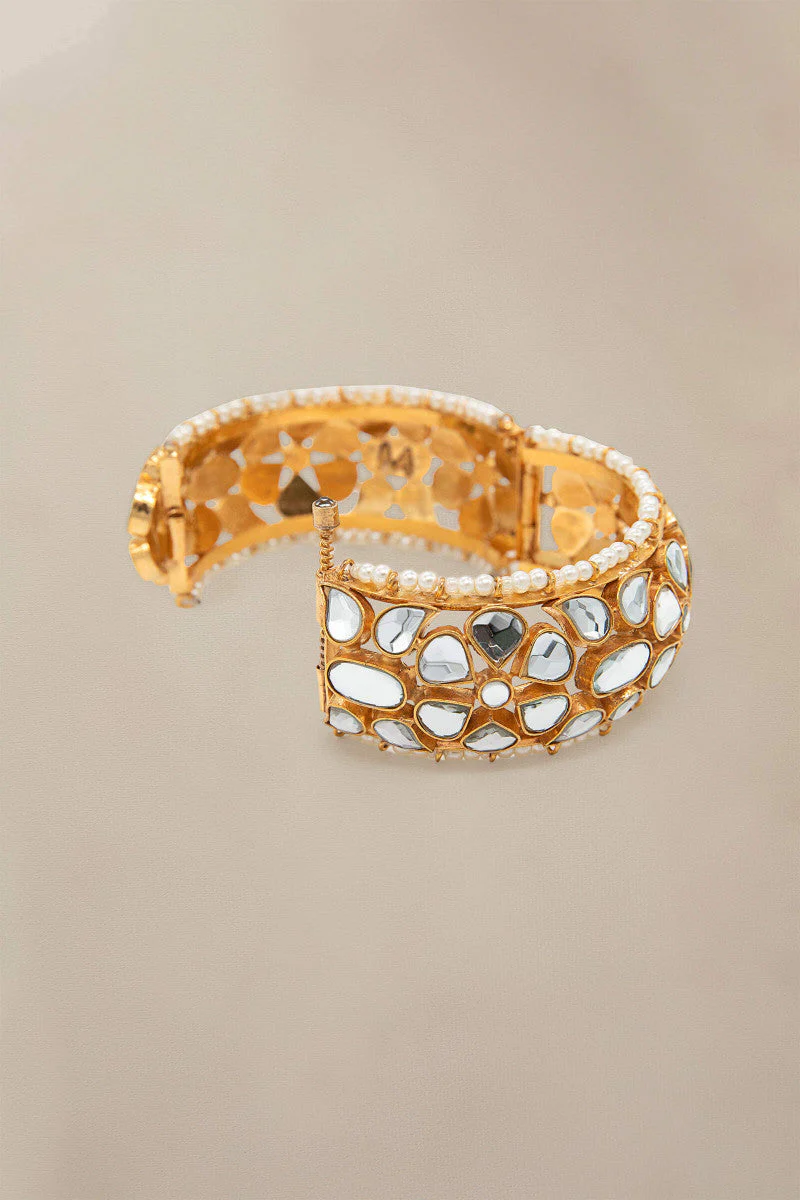 JBN-004 Gold and White - Image 3