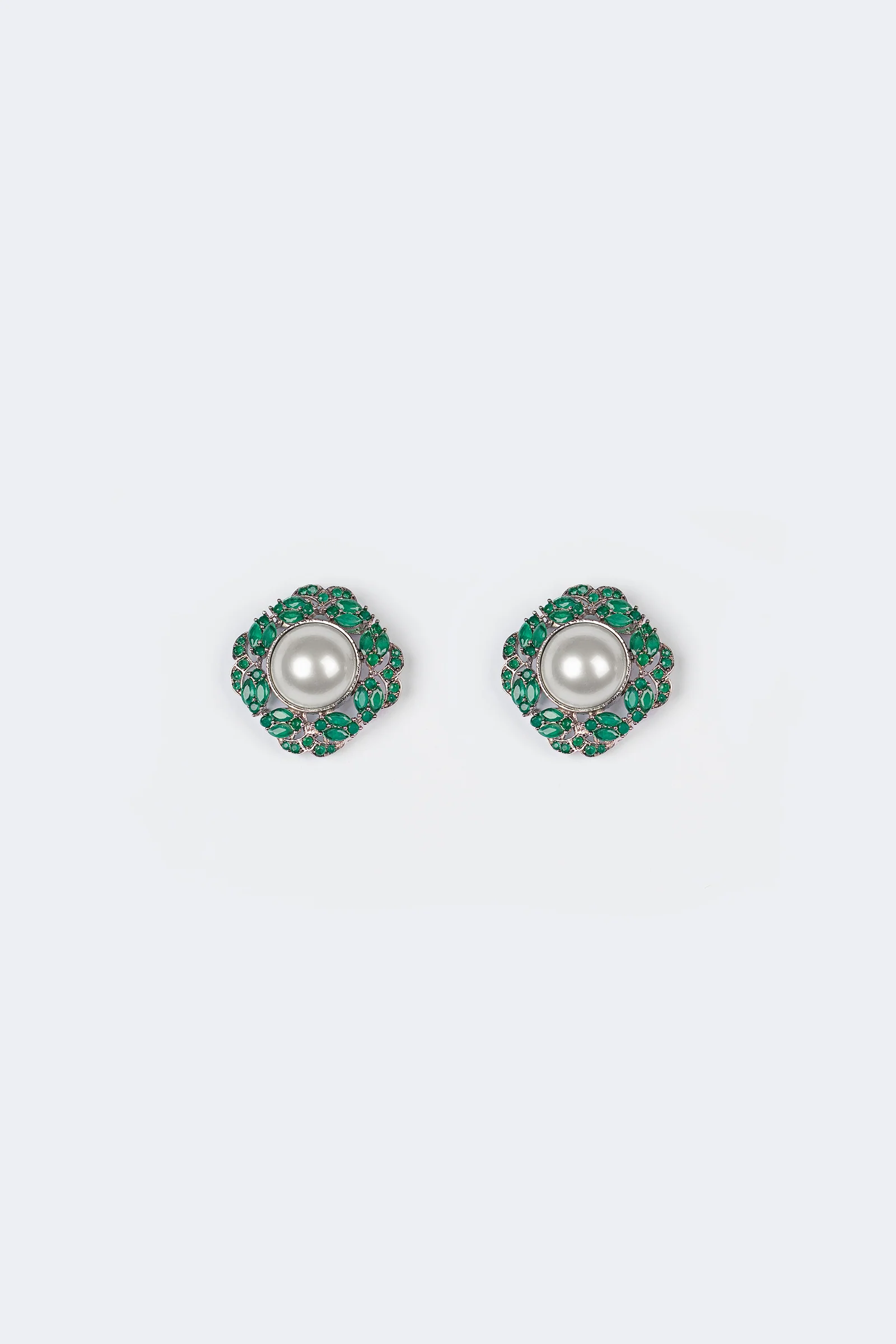 Studs - Image 2