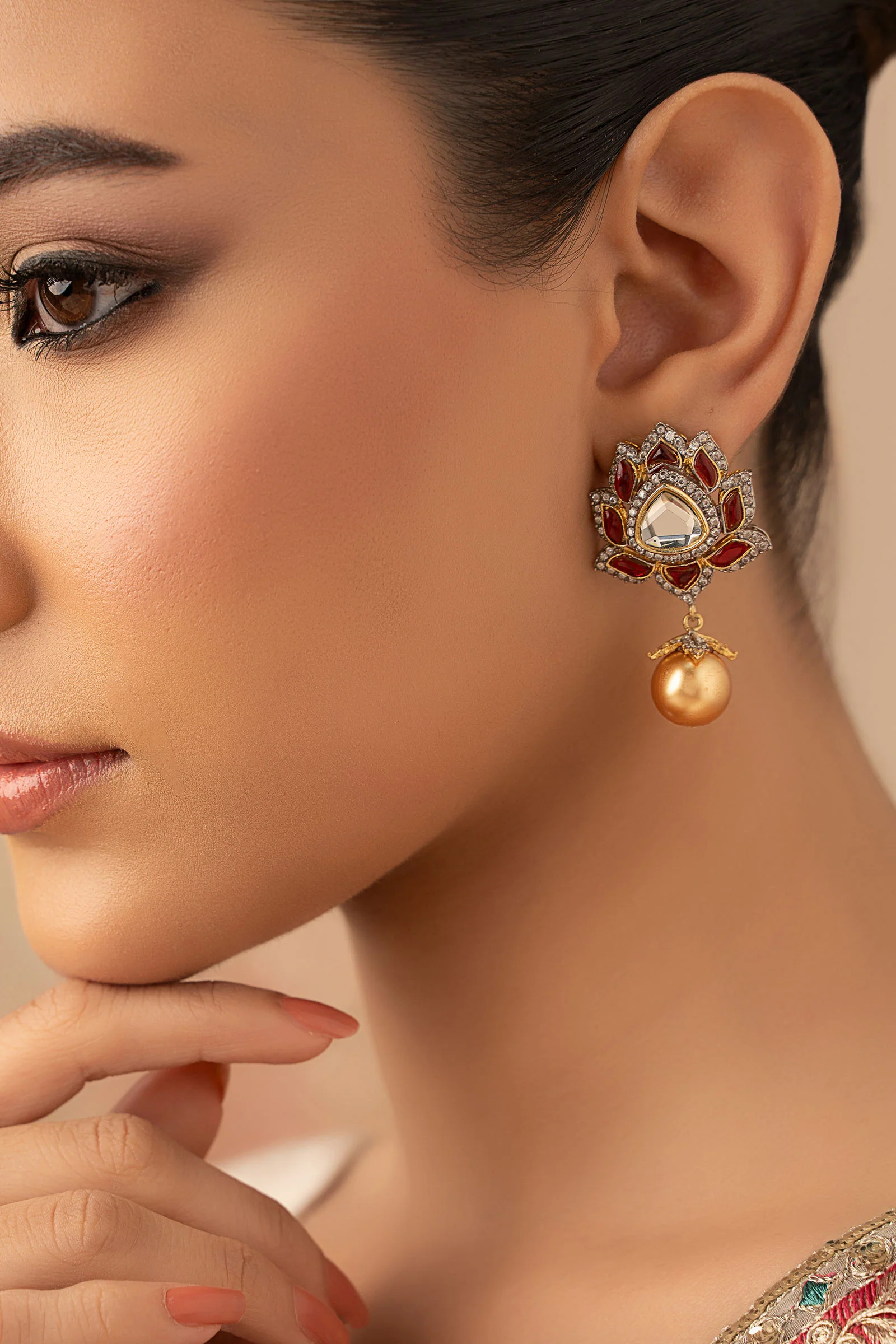 Juman Studs - Image 3