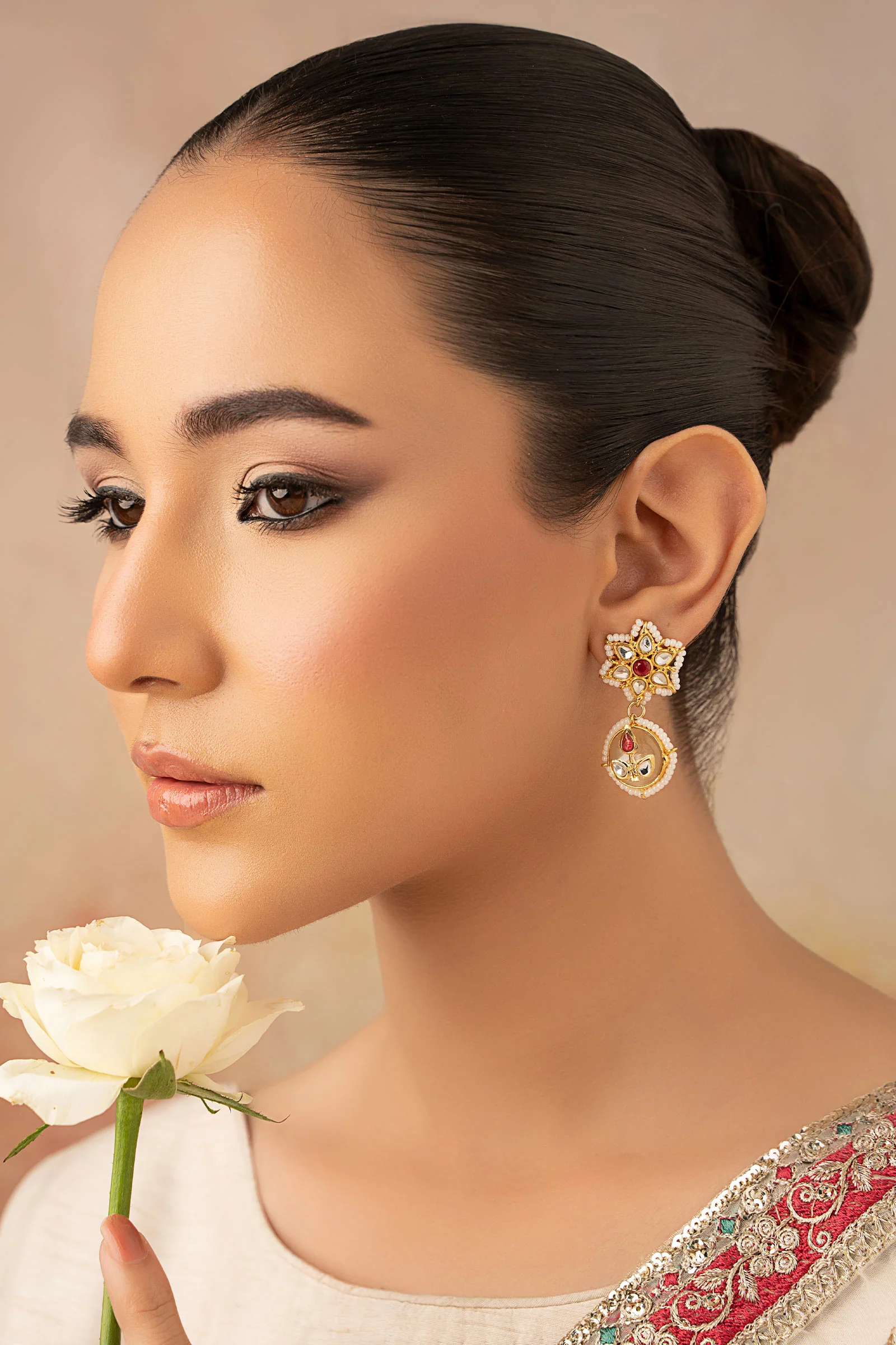 Niloufar Studs - Image 3