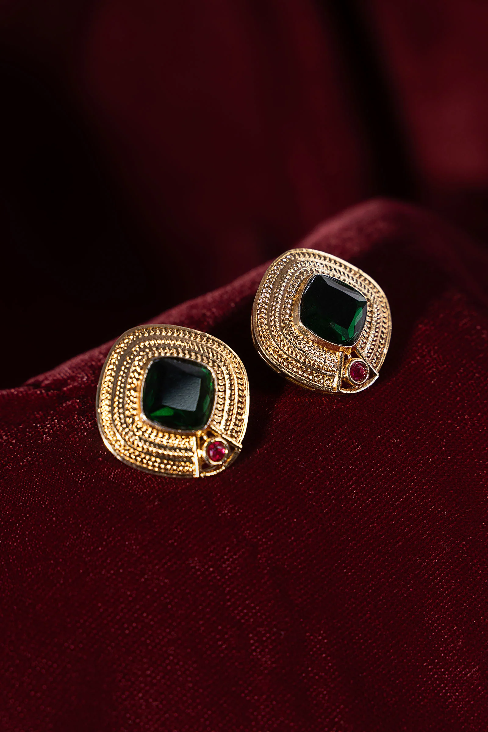 Nadare Studs - Image 2