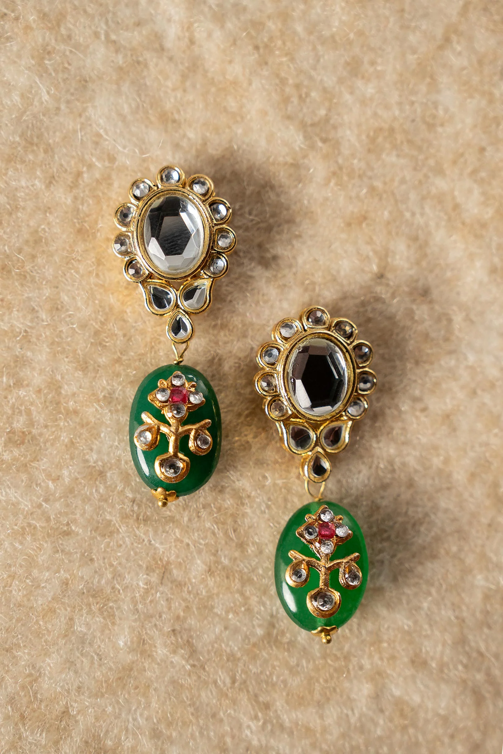 Zinnara Studs - Image 4