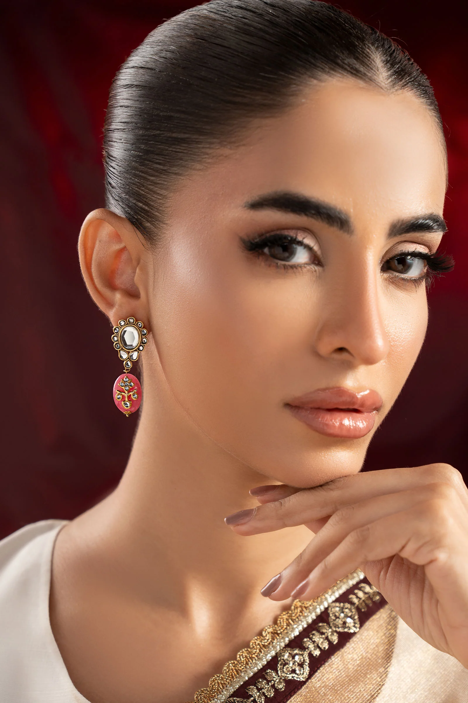 Zinnara Studs