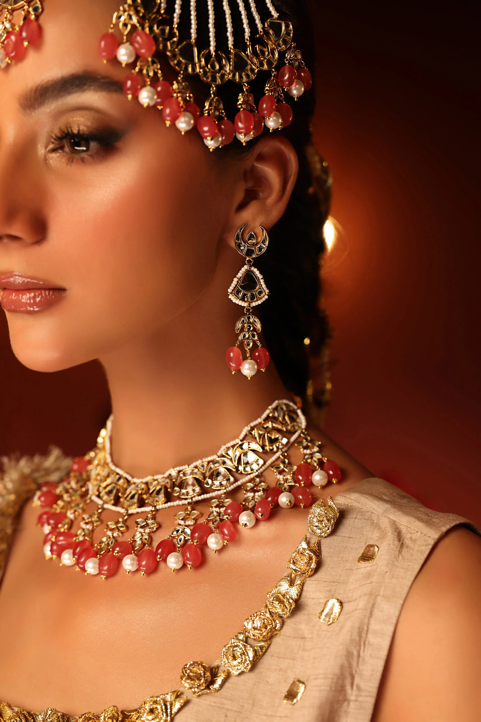 Gauhar Bridal Set - Image 2