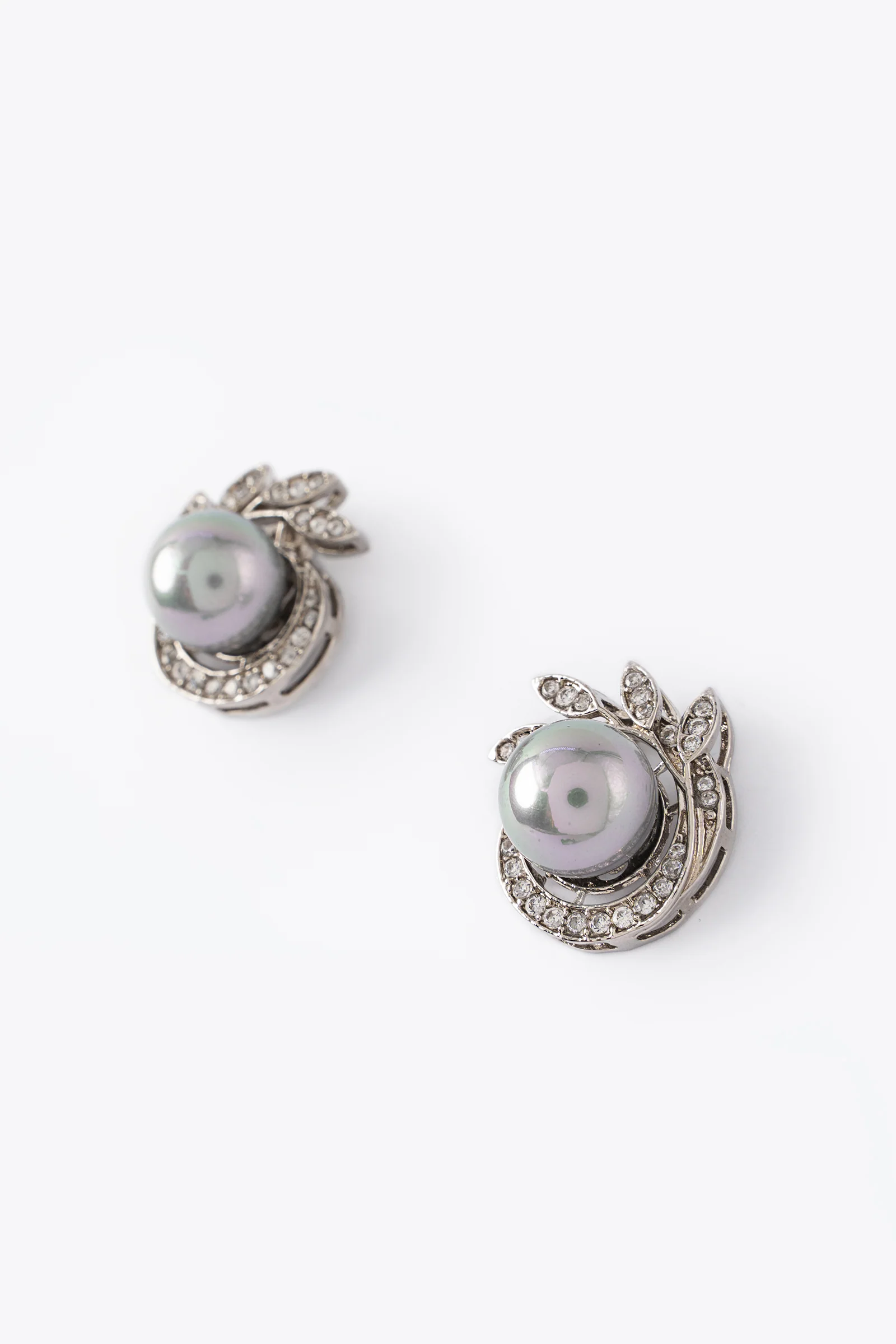 Leaf Studs - Image 4