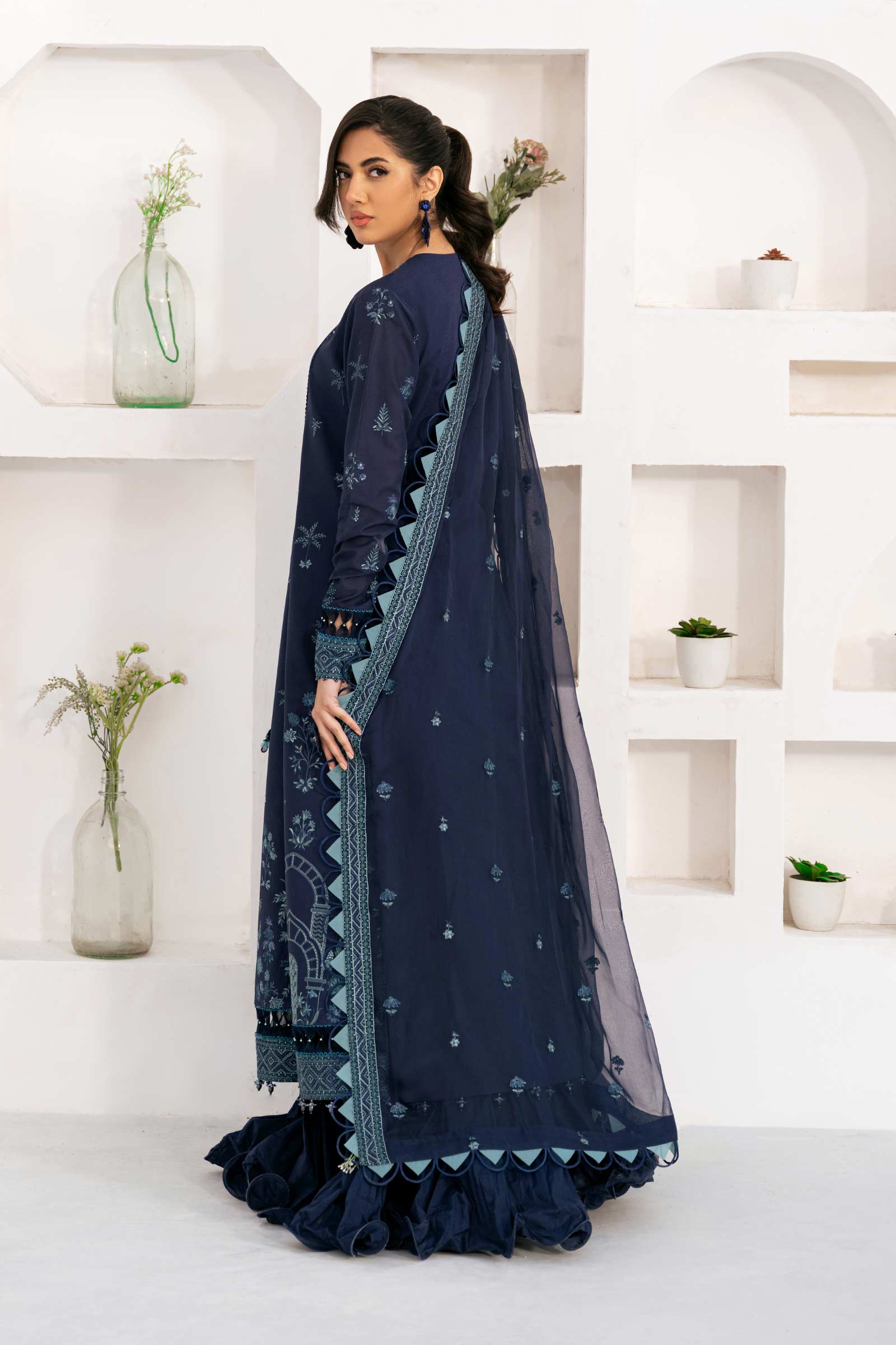 M.Luxe Unstitched | LF-602A - Image 4