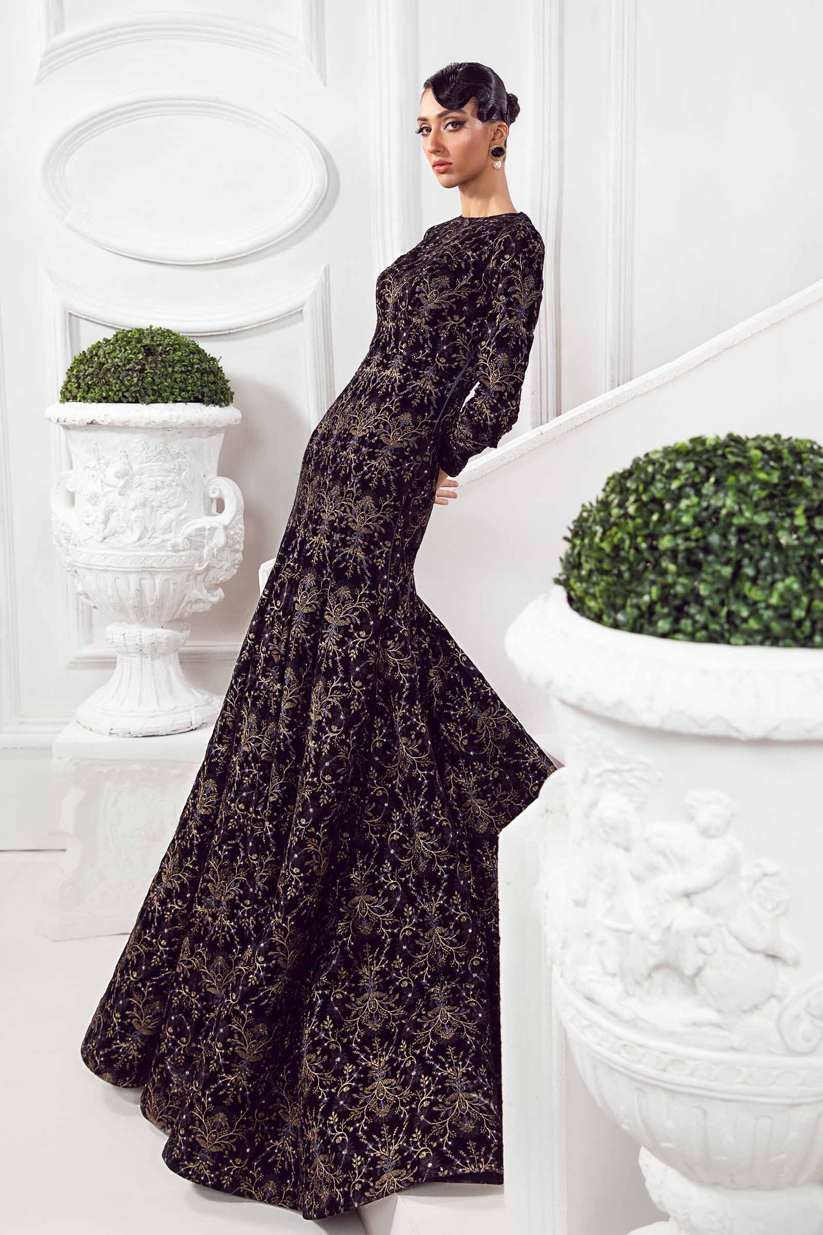 Embroidered Velvet Fabric (1Pc) | LF-734 - Image 4