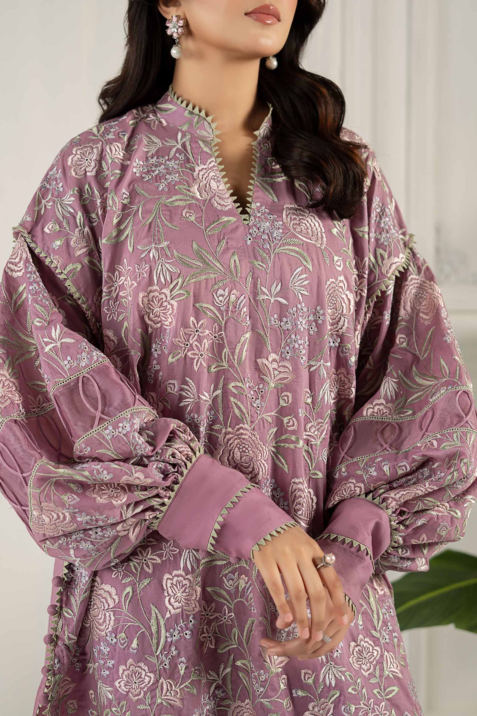 Embroidered Lawn Fabric (2Pcs) | LF-813 - Image 8