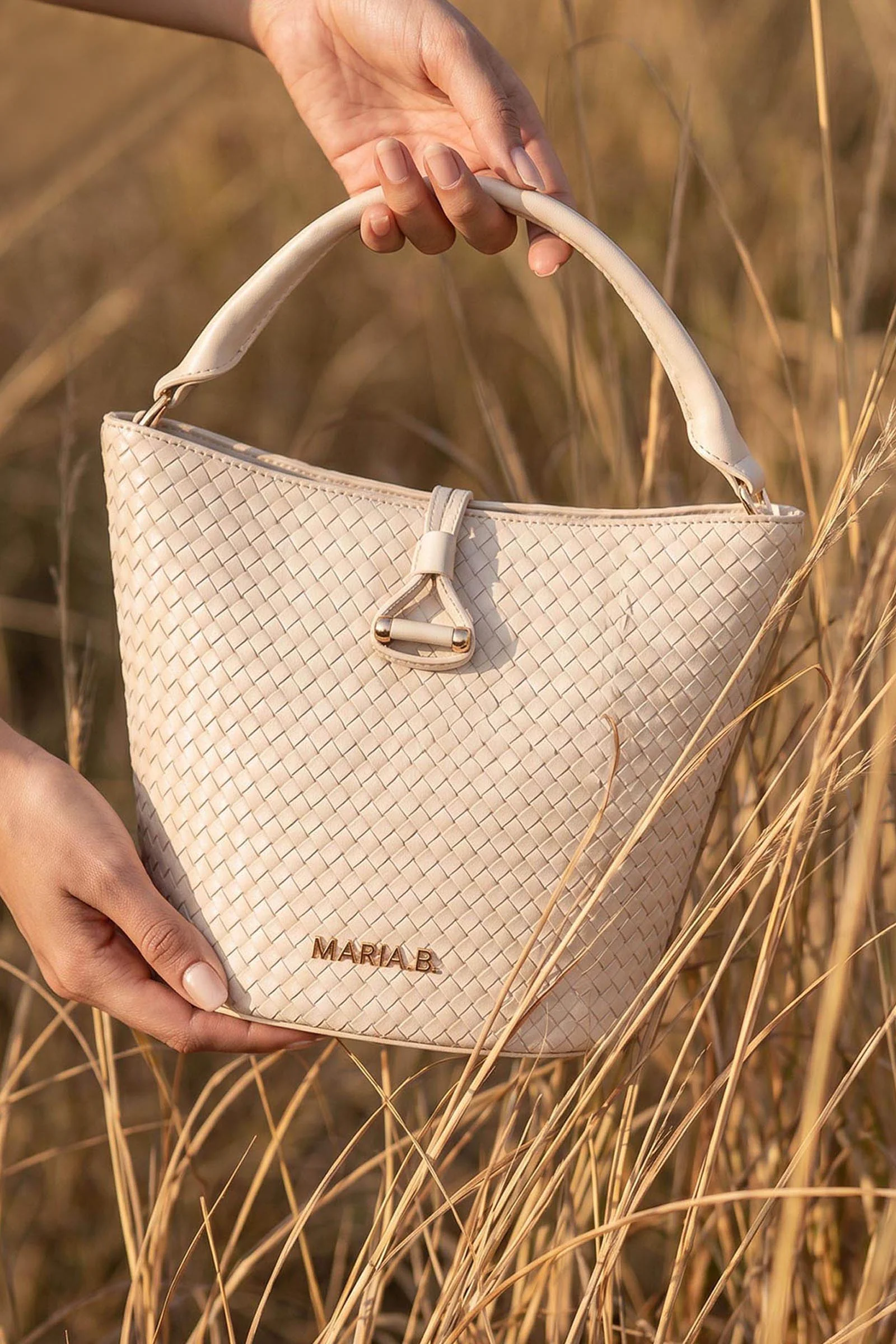 Woven Bucket Bag - Image 8