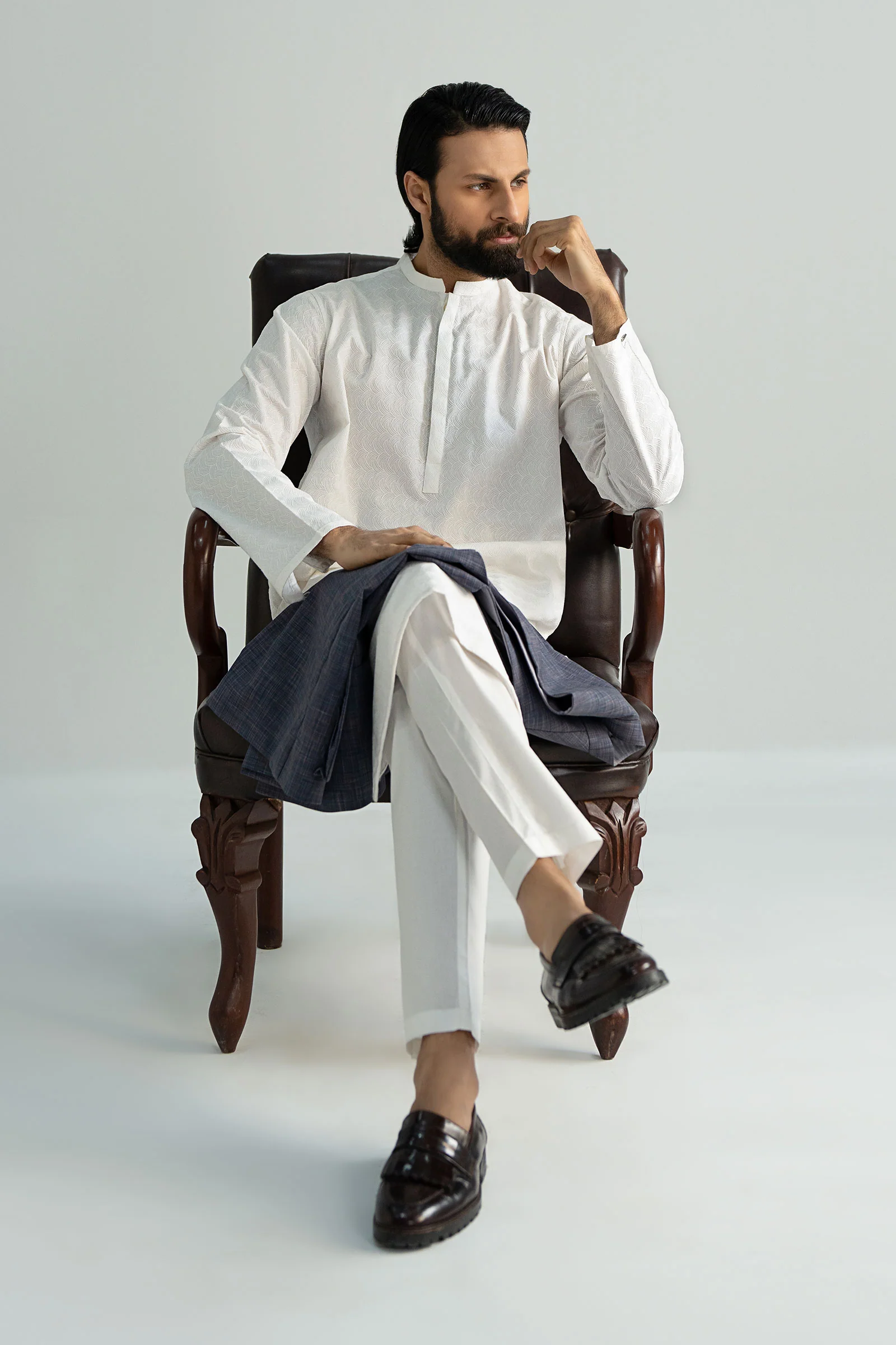 Embroidered Cotton Kurta - Image 4