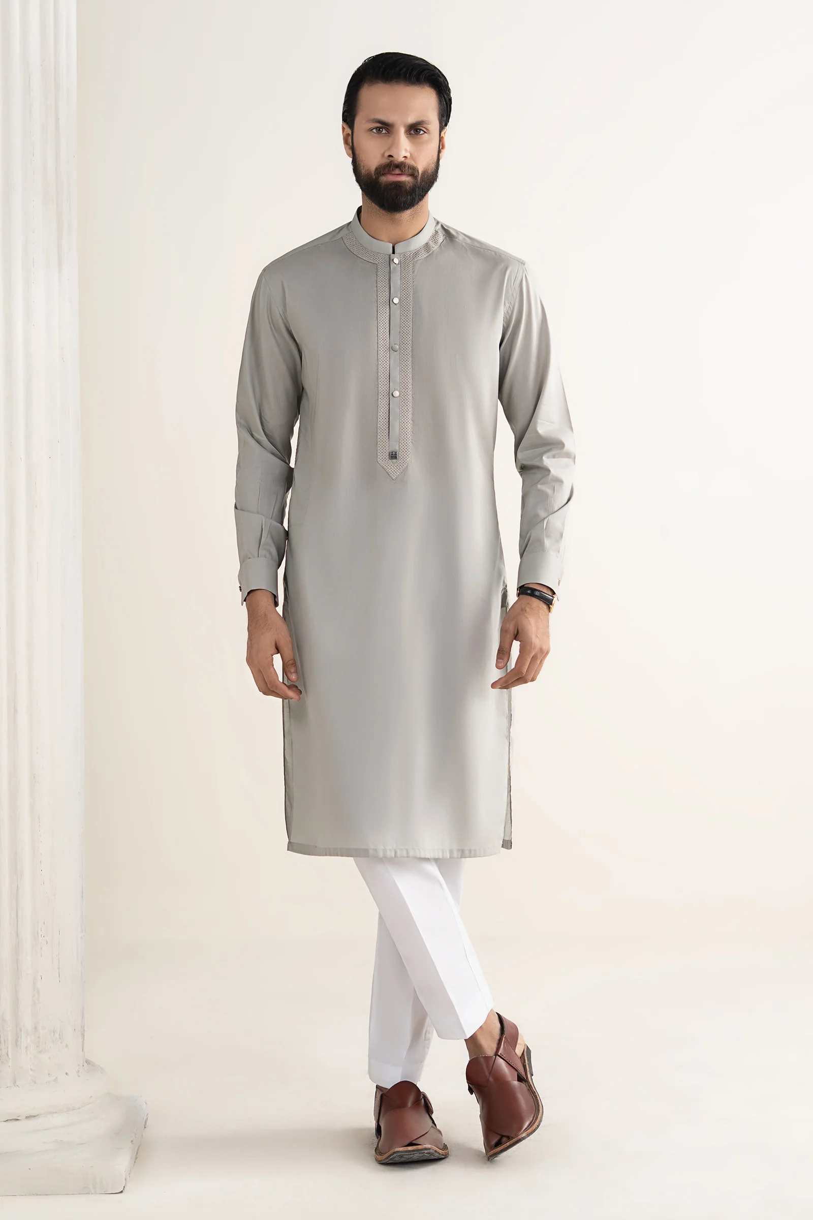 Embroidered Blended Kurta