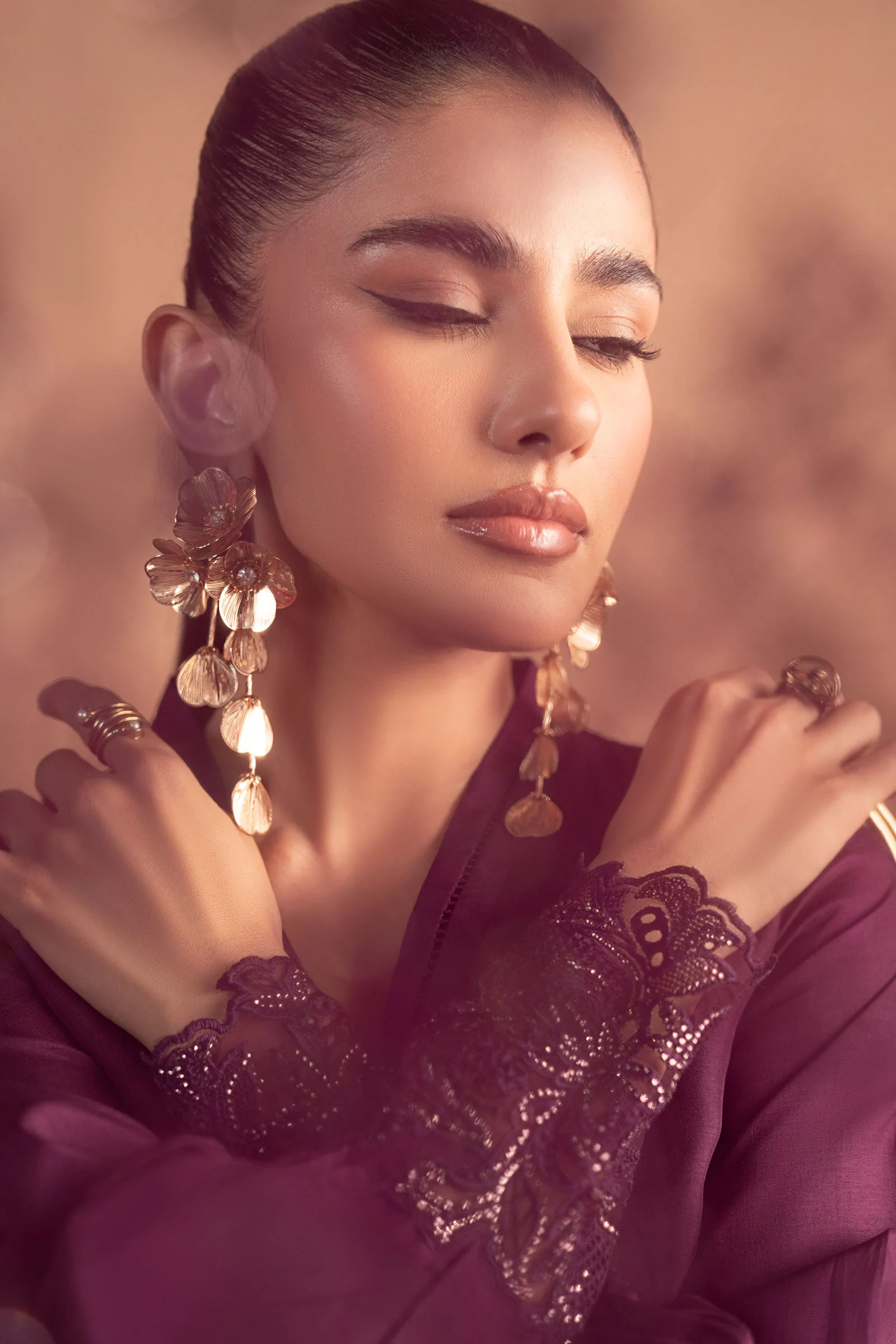 3 Piece Embroidered Tissue Silk Suit - Image 3