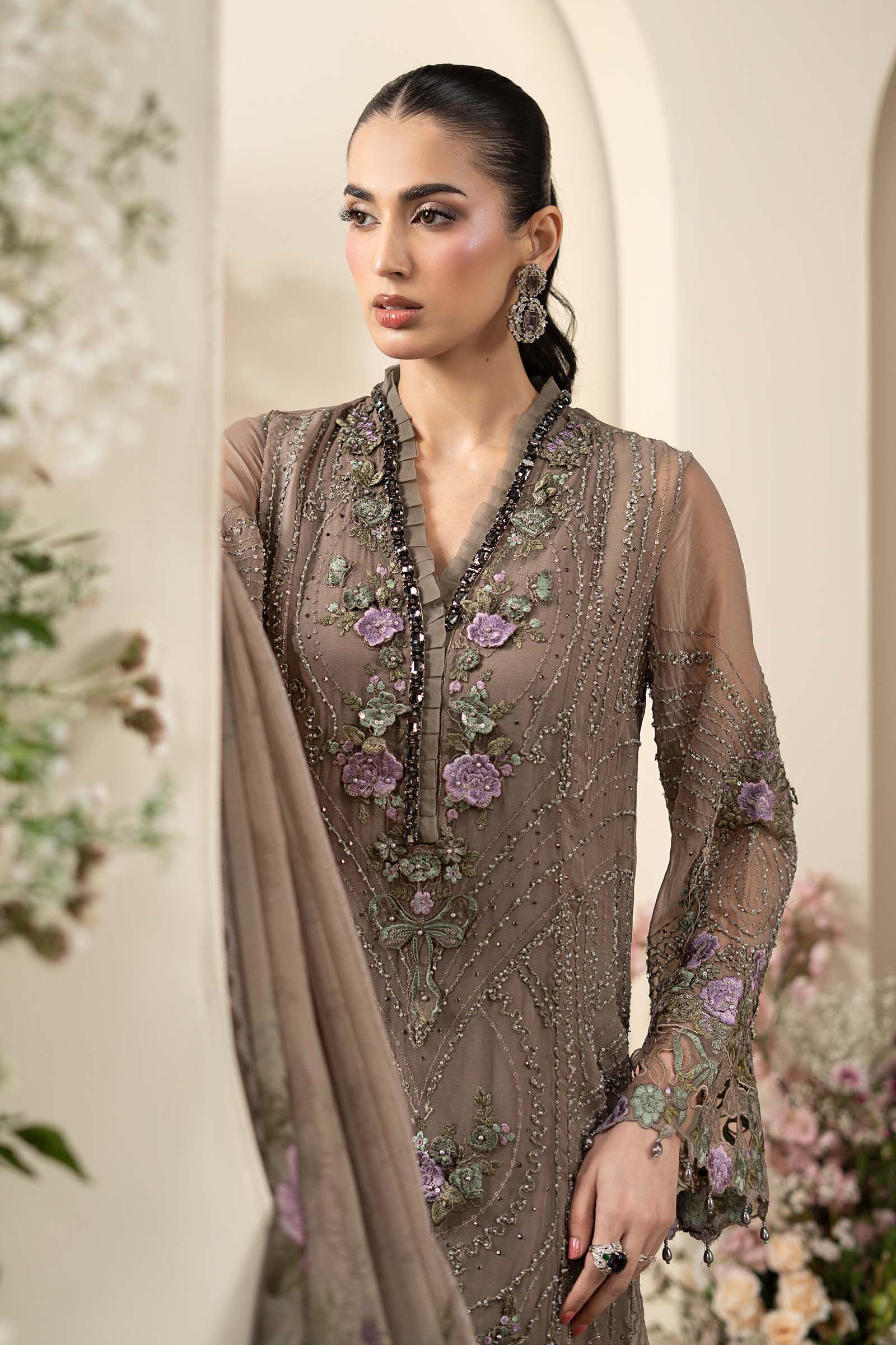 3 Piece Embroidered Chiffon Suit - Image 2