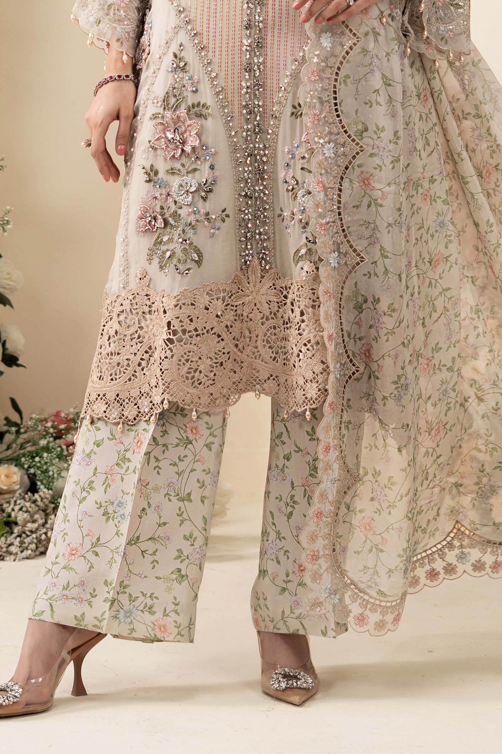 3 Piece Embroidered Chiffon Suit - Image 7
