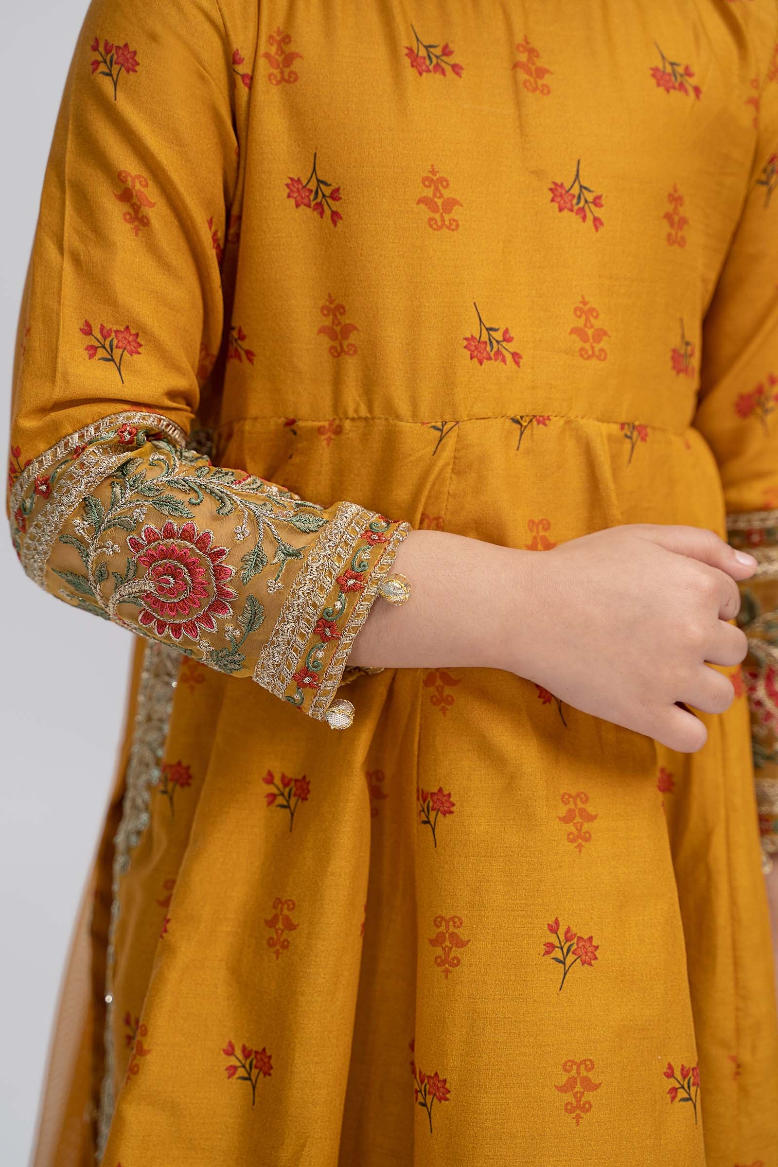 Suit Yellow MKD-EA23-08 - Image 6
