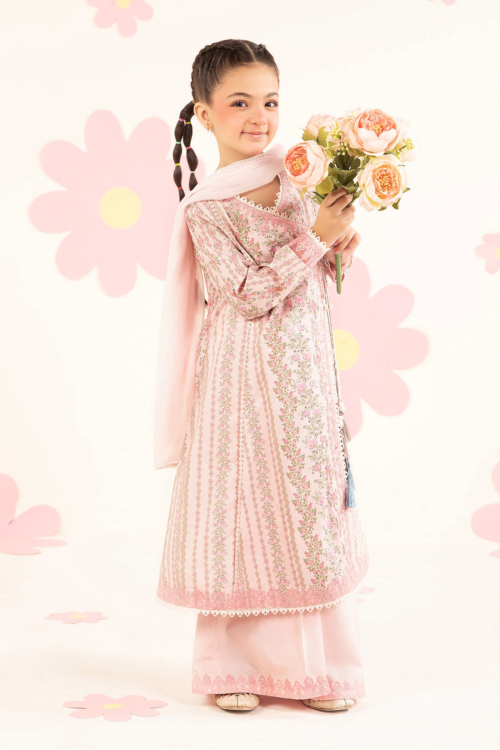 3 Piece Embroidered Lawn Suit