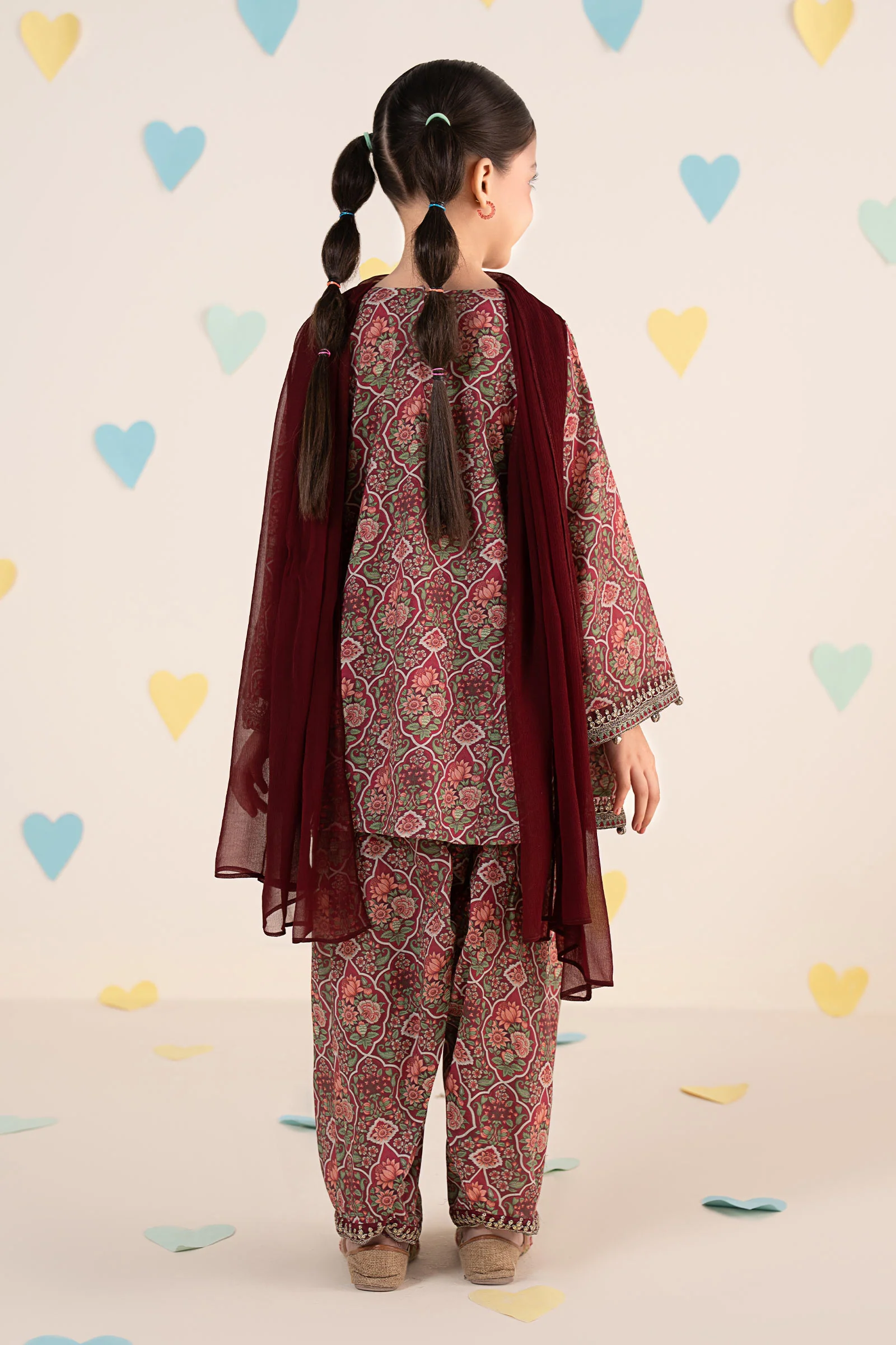 3 Piece Embroidered Lawn Suit - Image 12