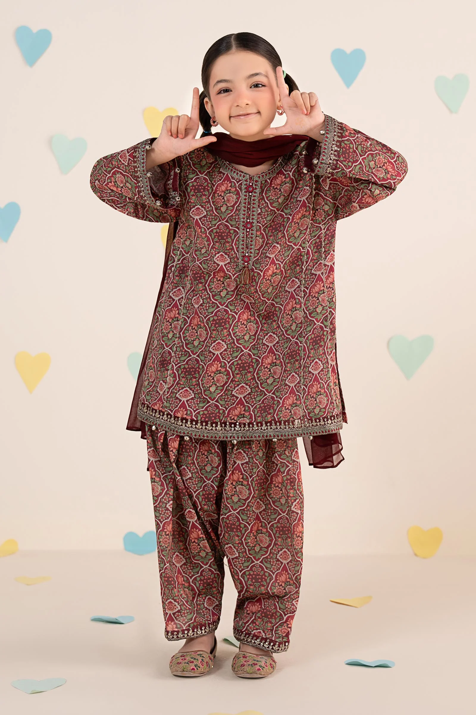 3 Piece Embroidered Lawn Suit - Image 5
