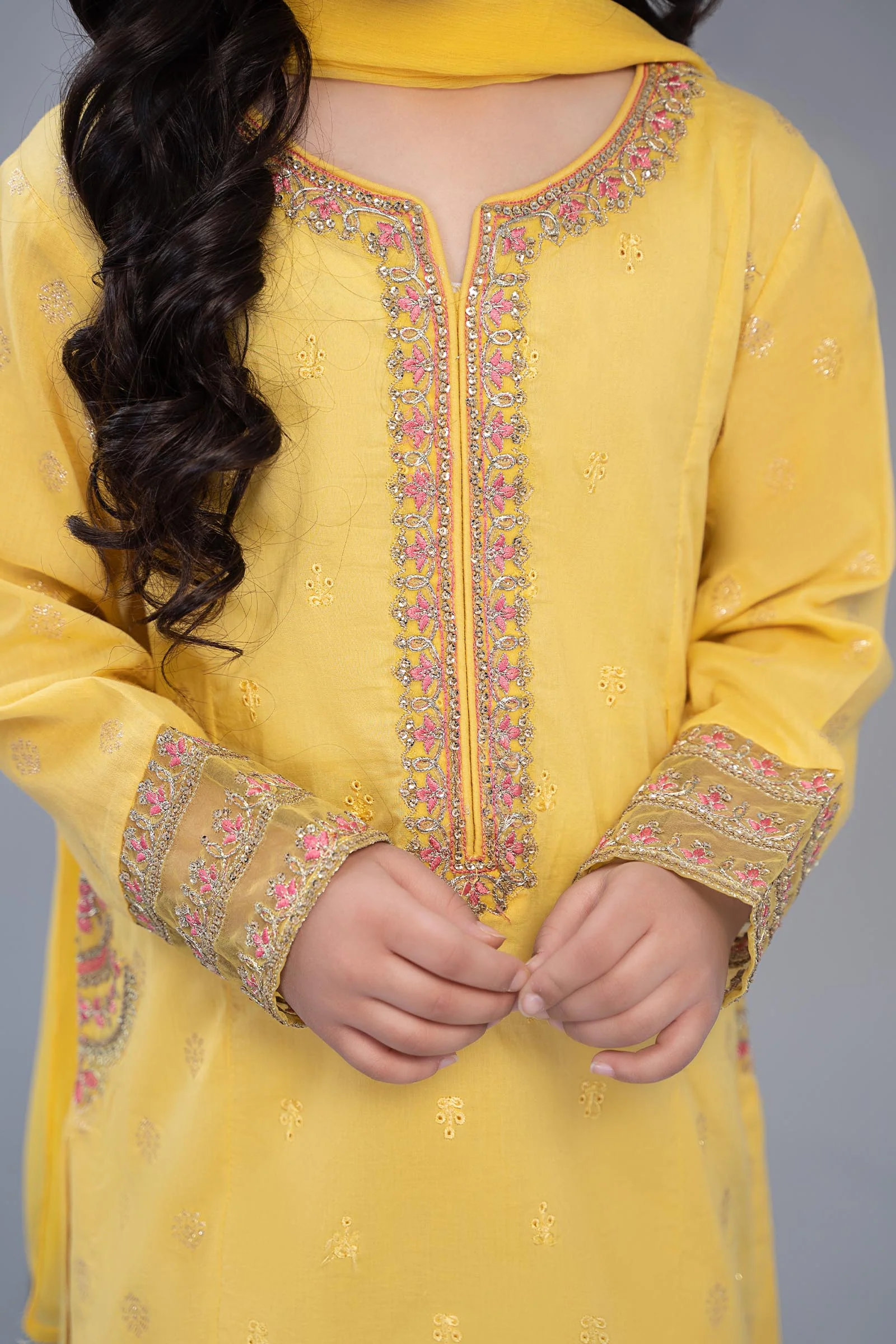 Suit Yellow MKD-EF23-07 - Image 3
