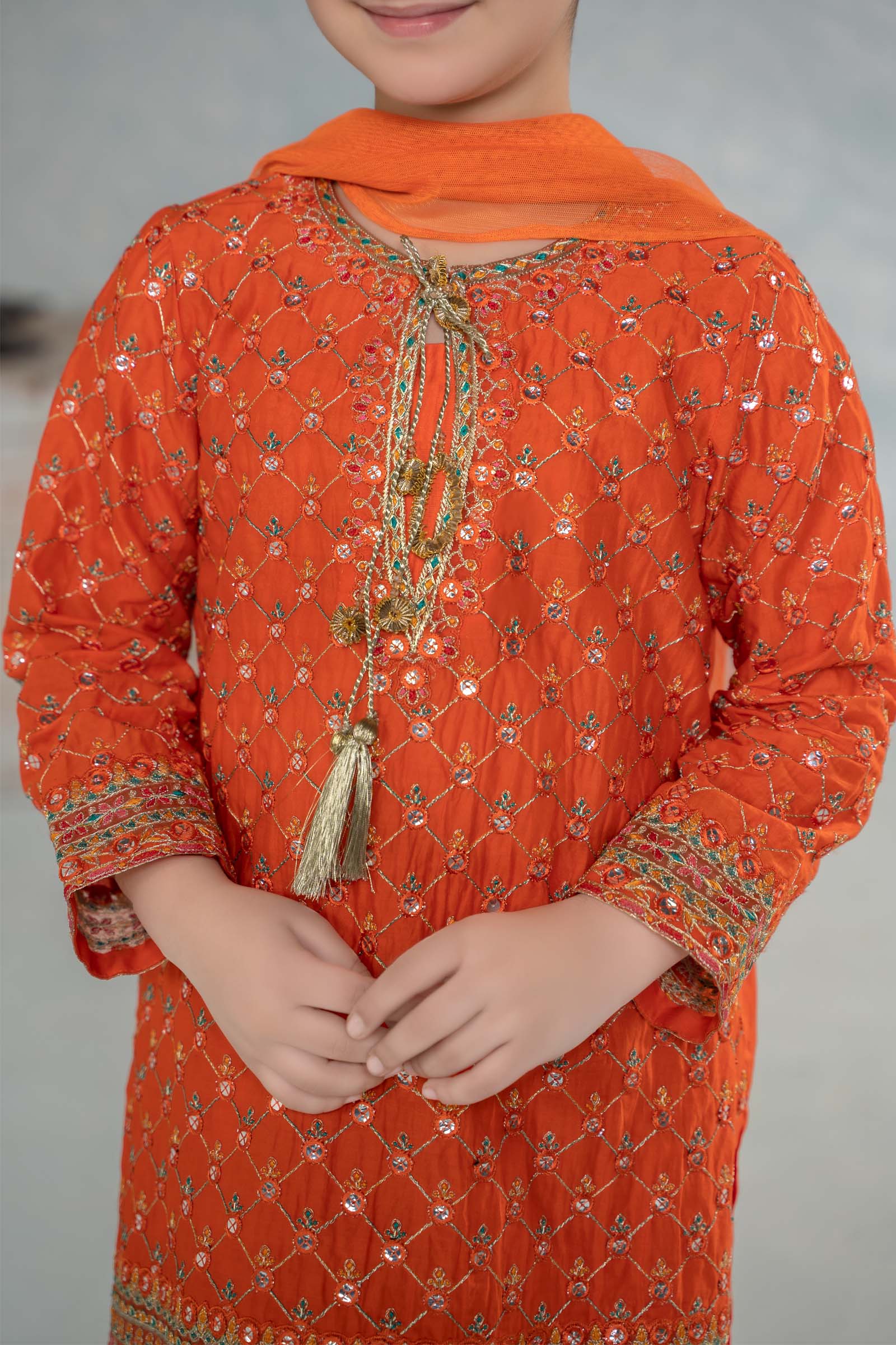 3 Piece Embroidered Lawn Suit - Image 3