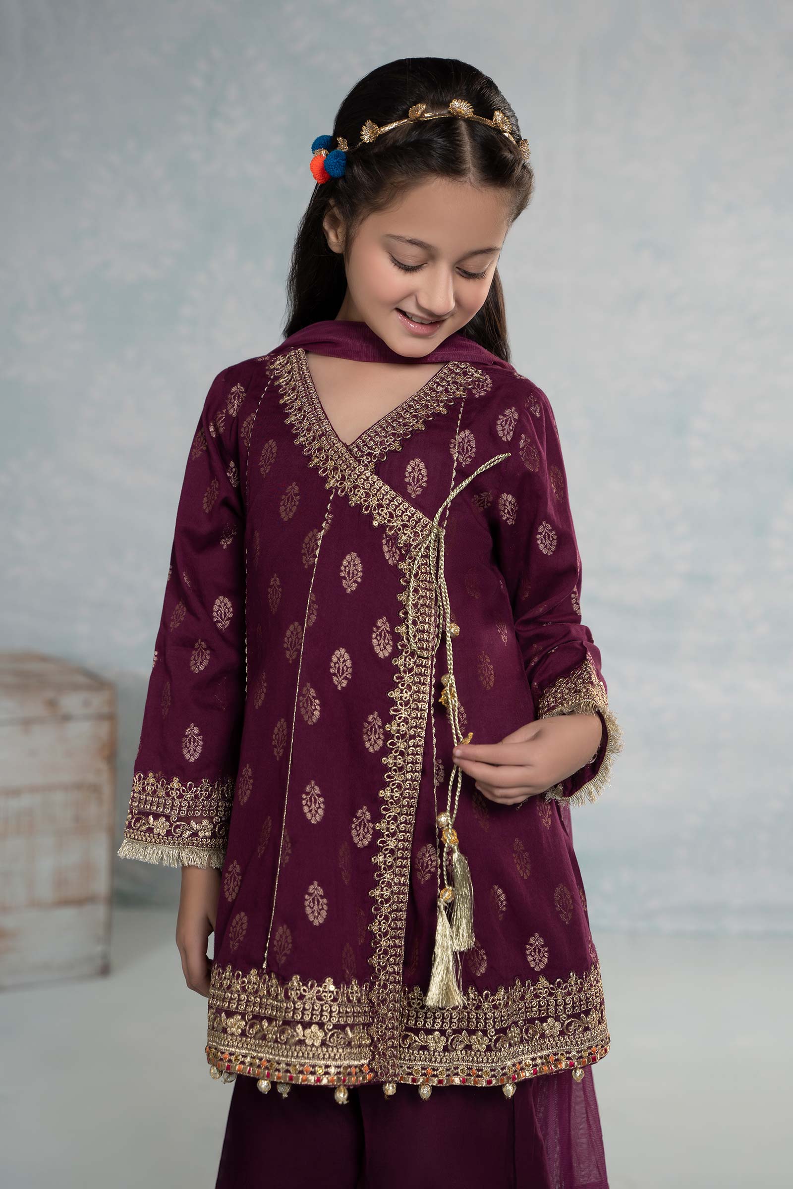 3 Piece Embroidered Jacquard Suit - Image 3