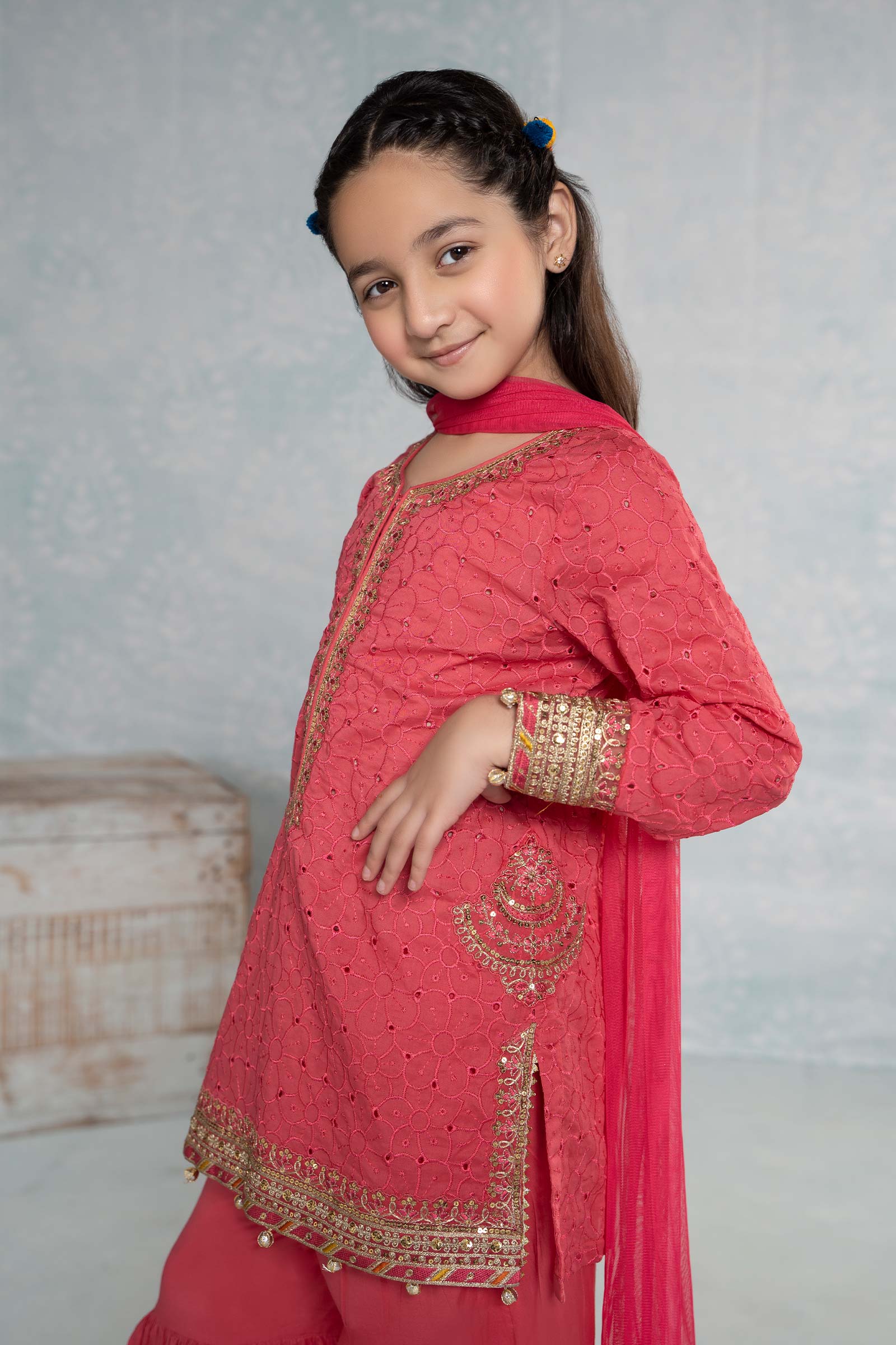 3 Piece Embroidered Lawn Suit - Image 2