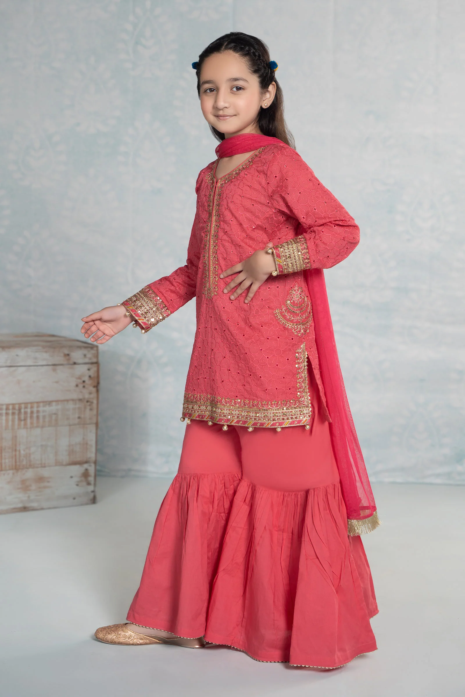 3 Piece Embroidered Lawn Suit - Image 6