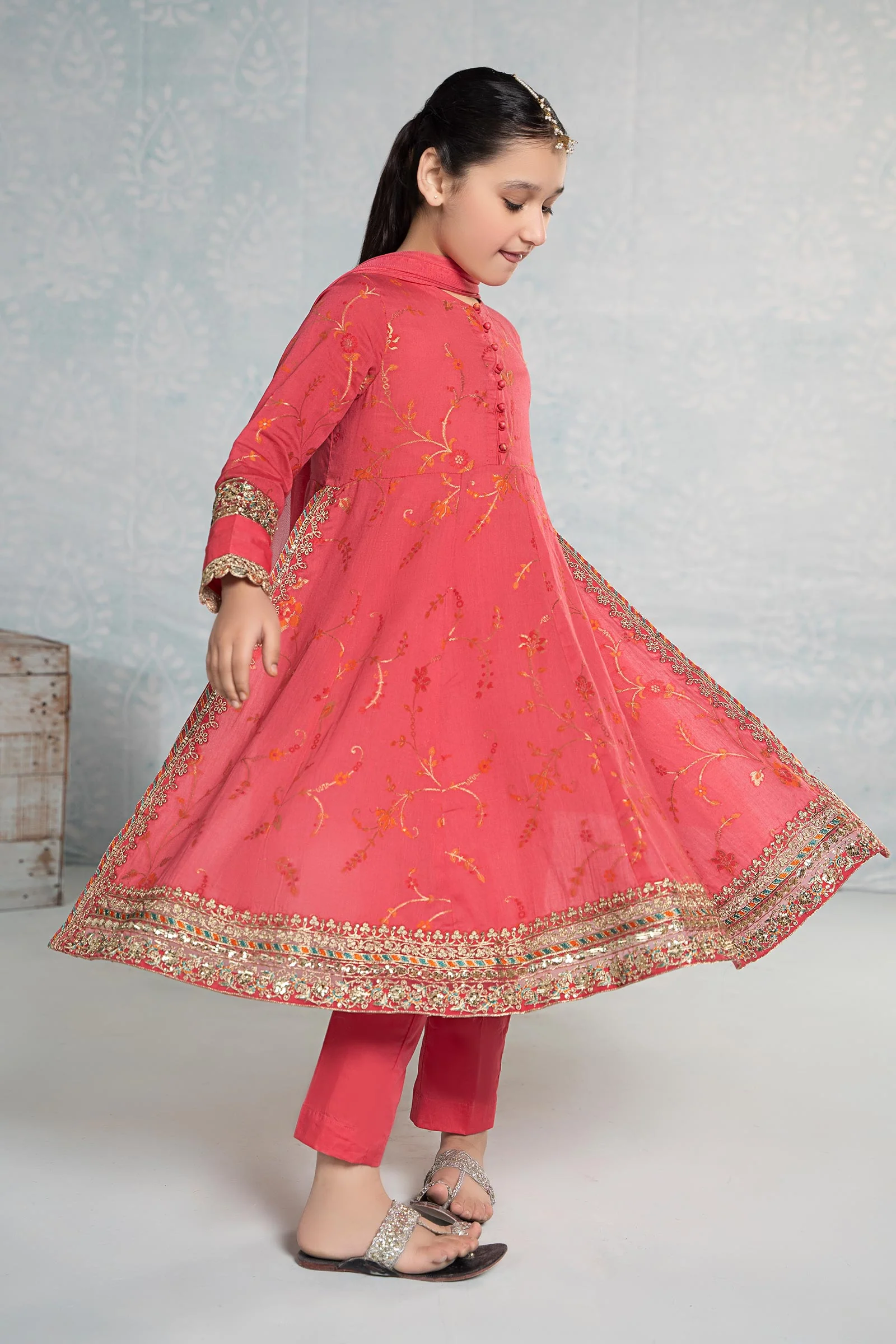 3 Piece Embroidered Jacquard Broshiasuit - Image 7