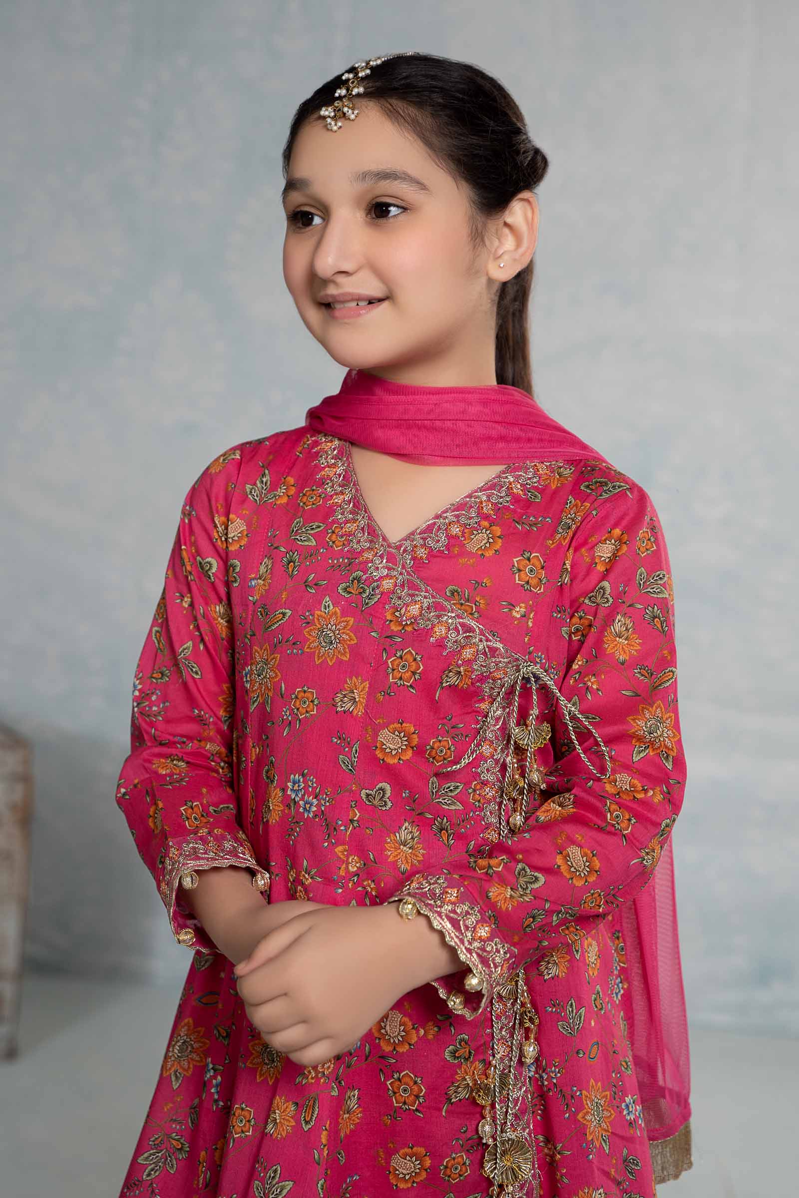 3 Piece Embroidered Lawn Suit - Image 4