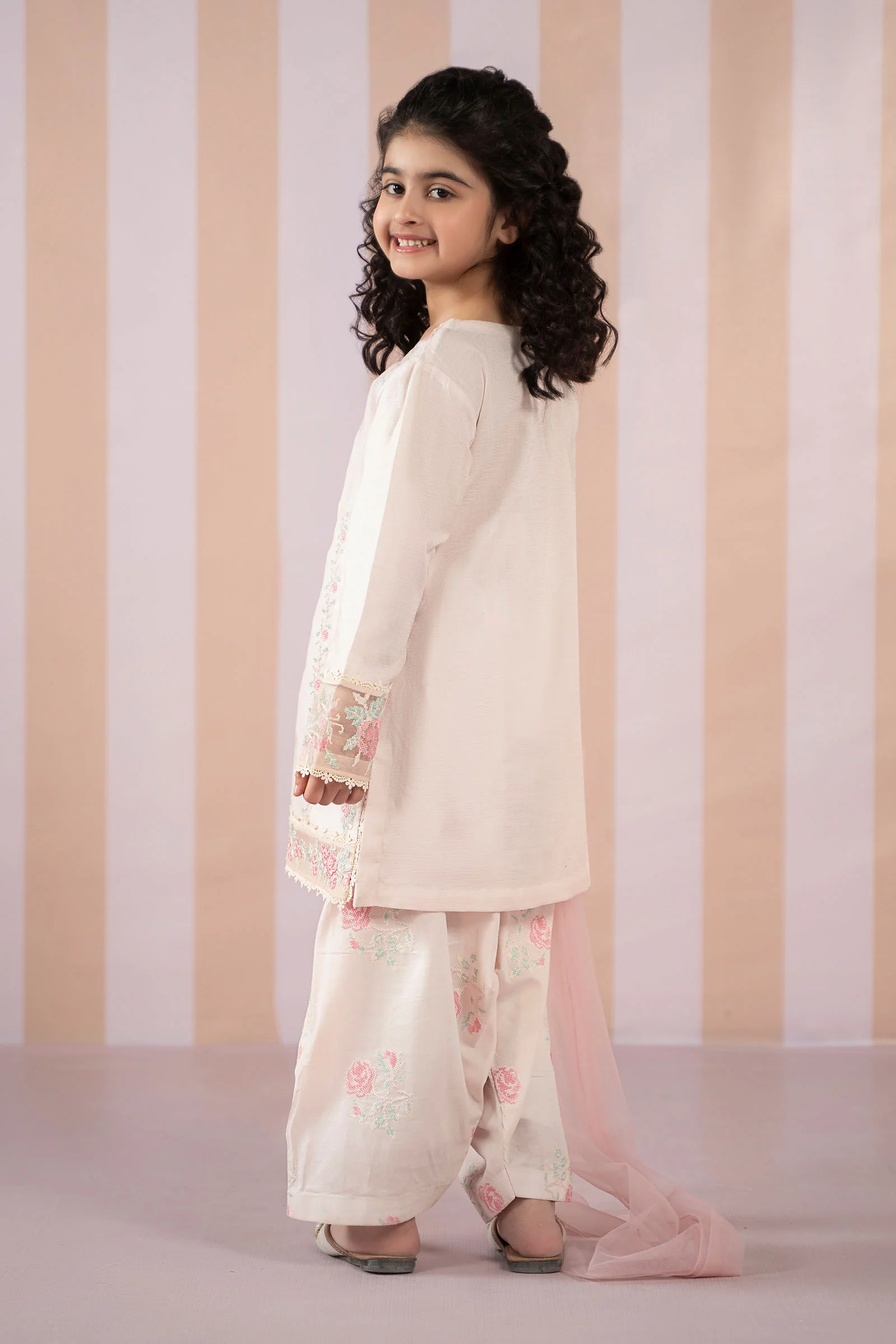 3 Piece Embroidered Dobby Lawn Suit - Image 6
