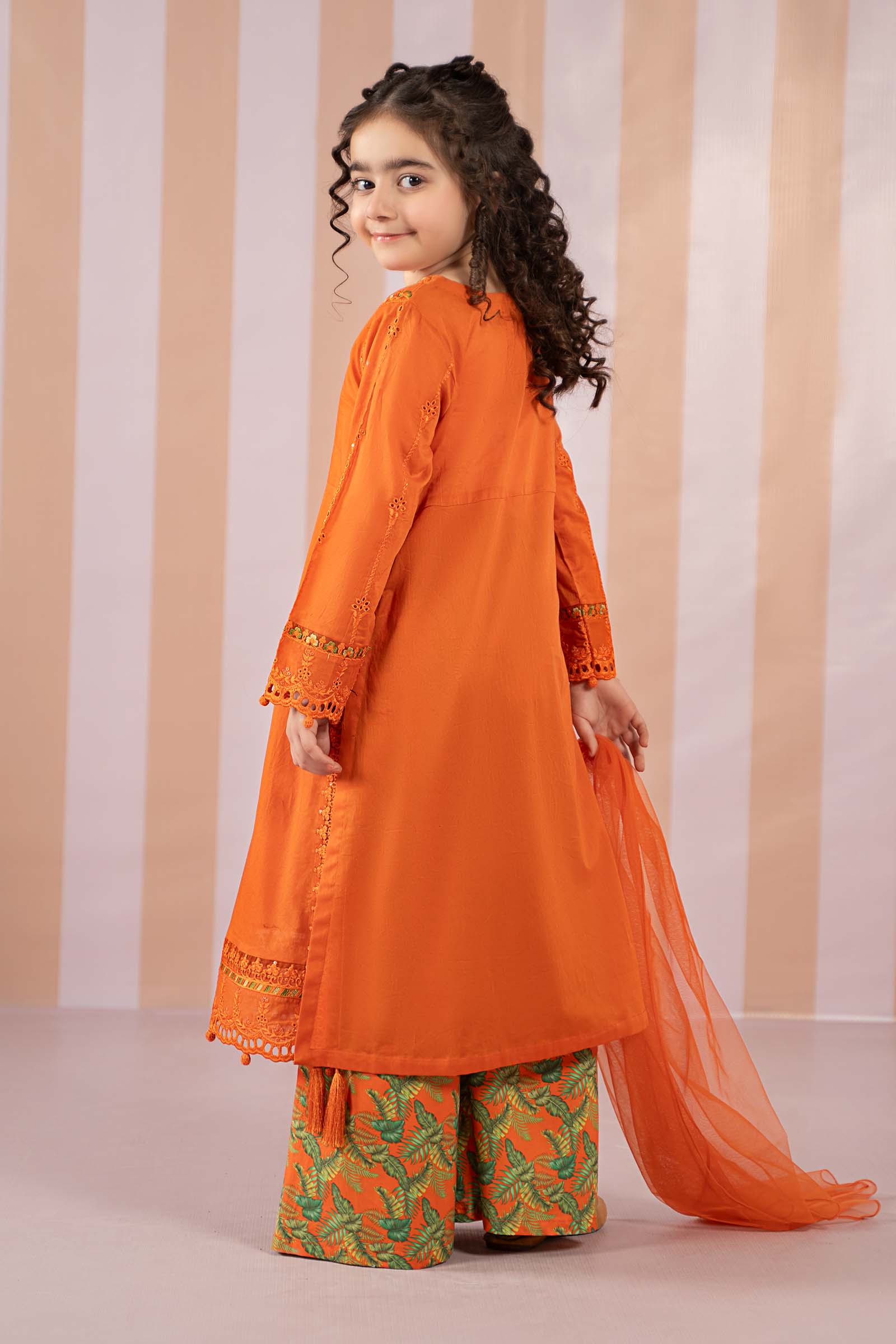 3 Piece Printed Lawn Suit - Image 6