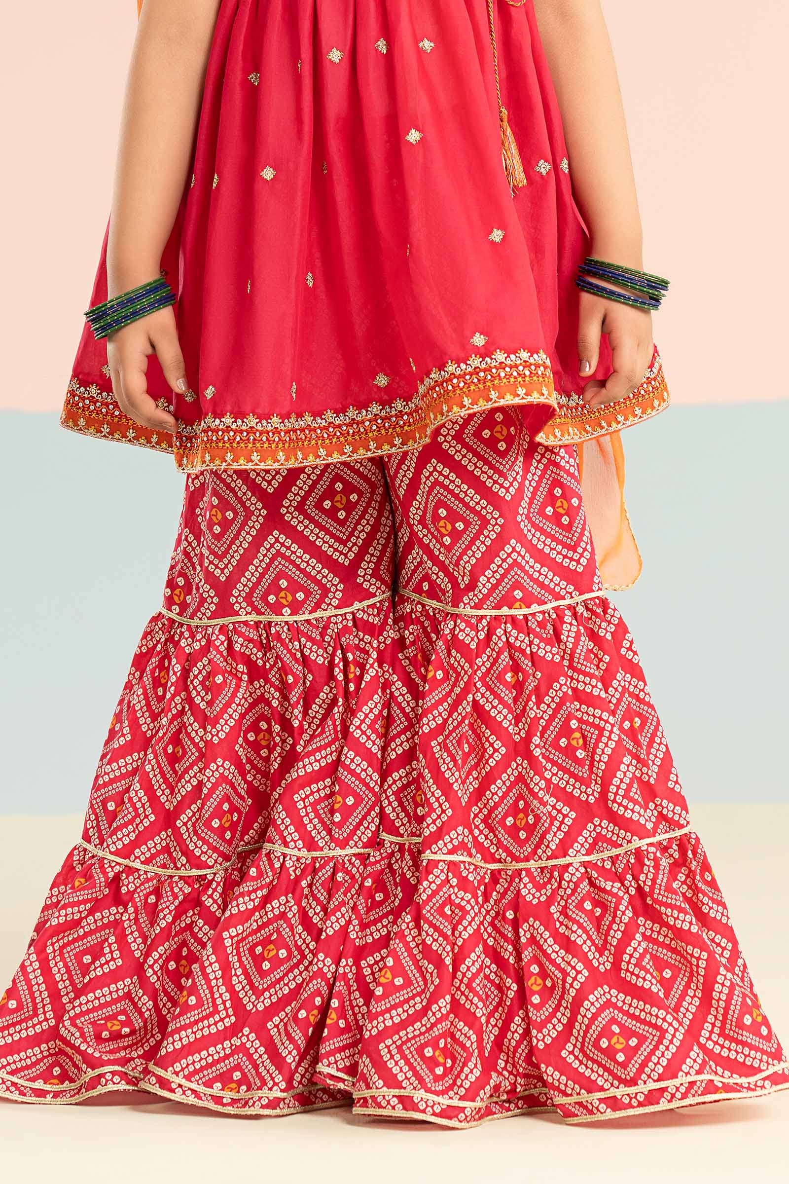 3 Piece Embroidered Lawn Suit - Image 6