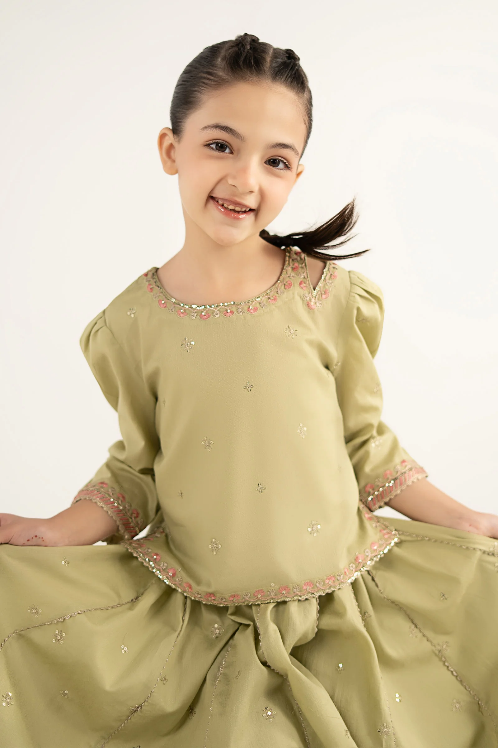 3 Piece Embroidered Dobby Lawn Suit - Image 4