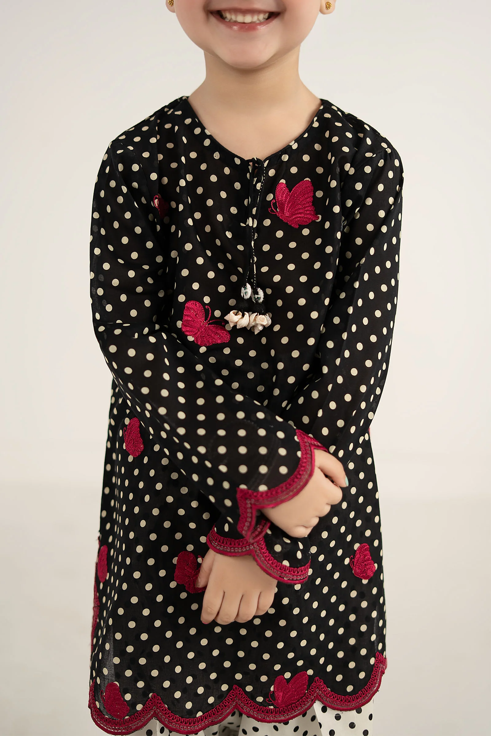 2 Piece Embroidered Lawn Suit - Image 4