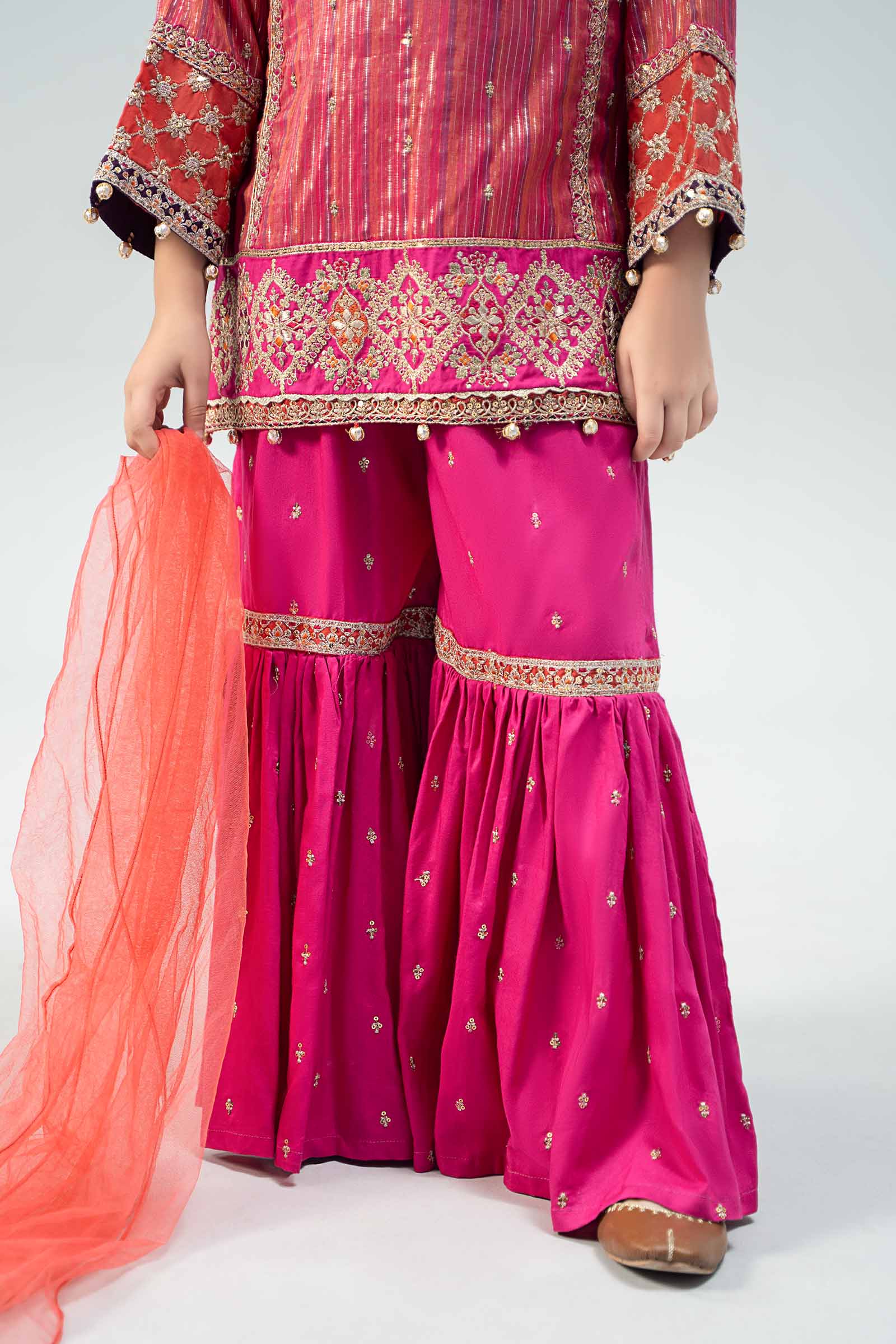 3 Piece Embroidered Suit - Image 6