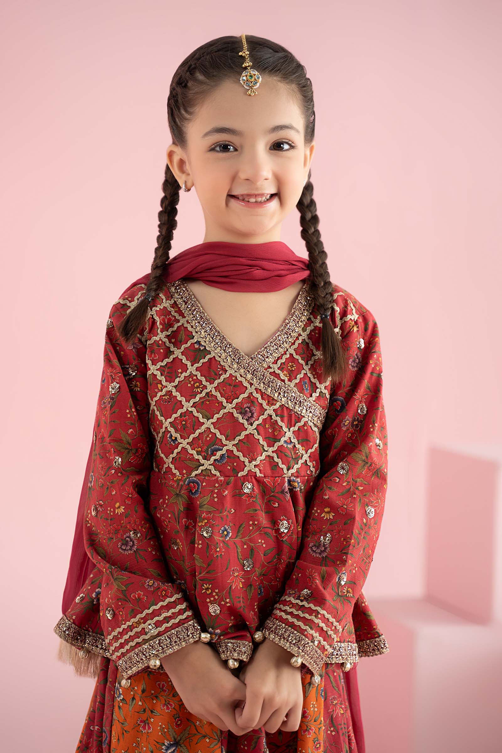 3 Piece Embroidered Khaddar Suit - Image 4