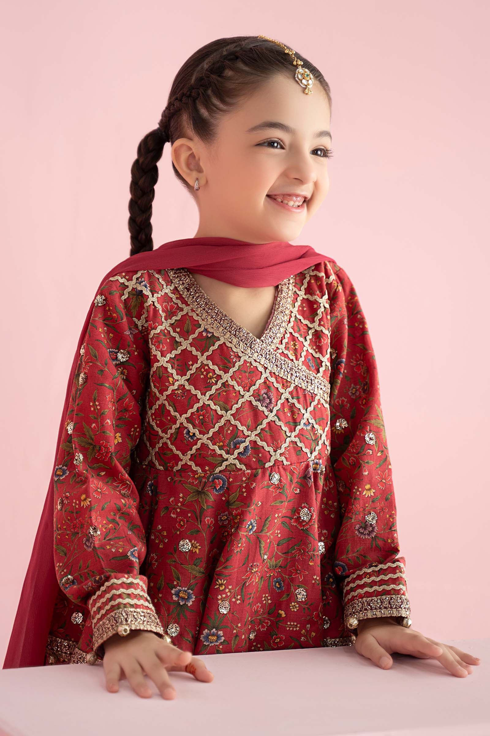 3 Piece Embroidered Khaddar Suit - Image 5